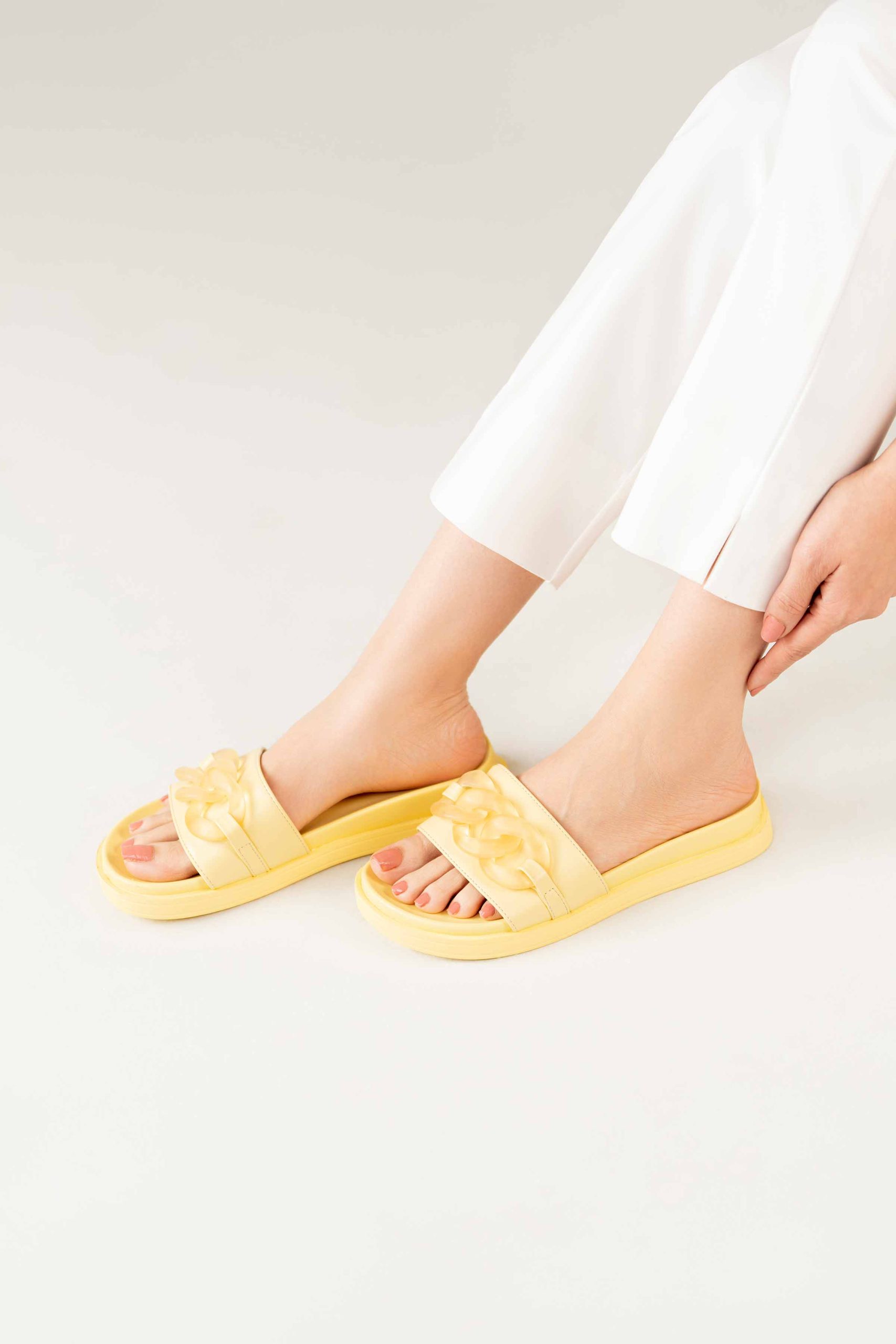 Yellow Chappal-440542902 - Image 5
