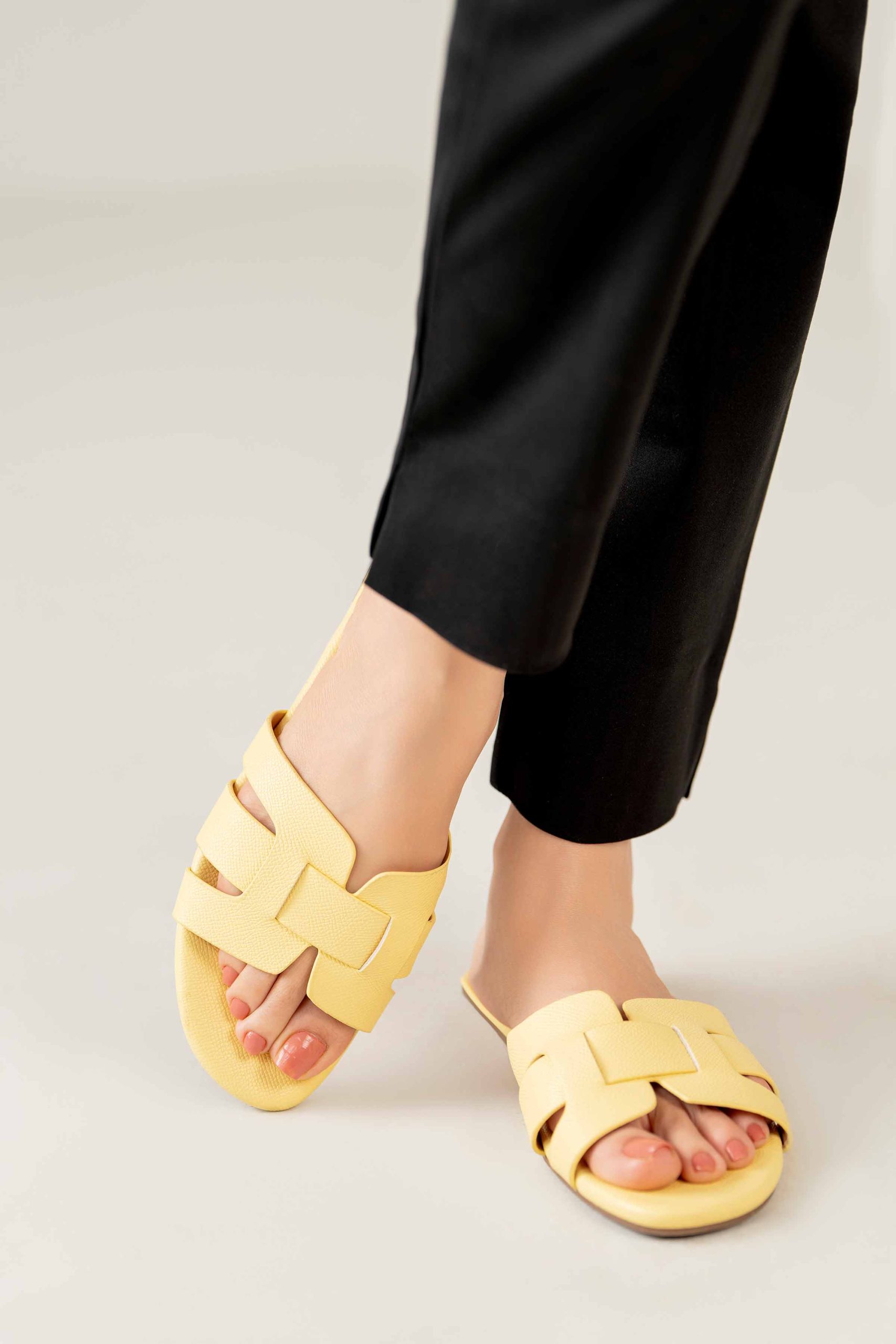 Yellow Chappal-440732902 - Image 3