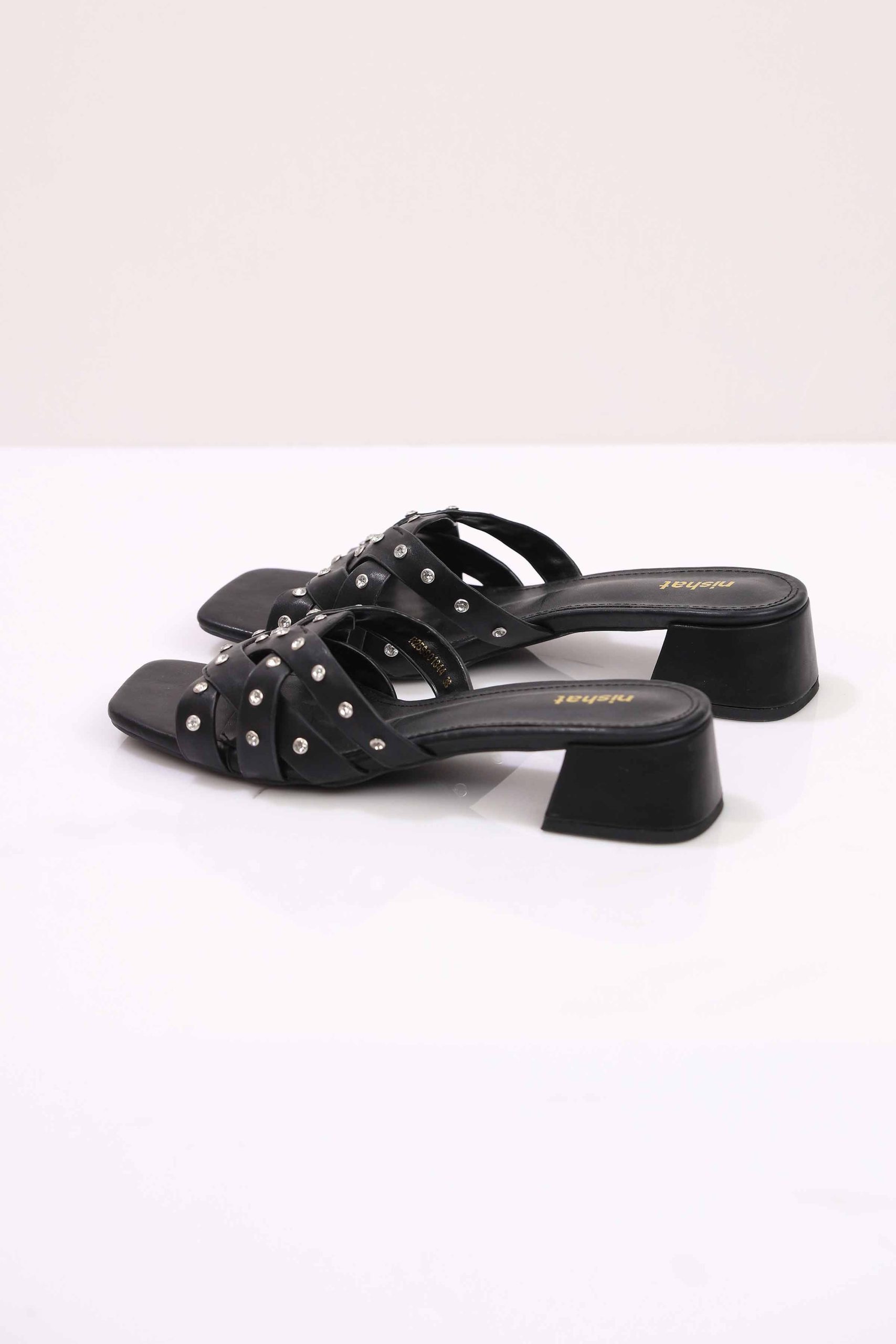 Black Wedge-442982903 - Image 3