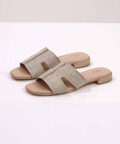 Pink Chappal-443072905