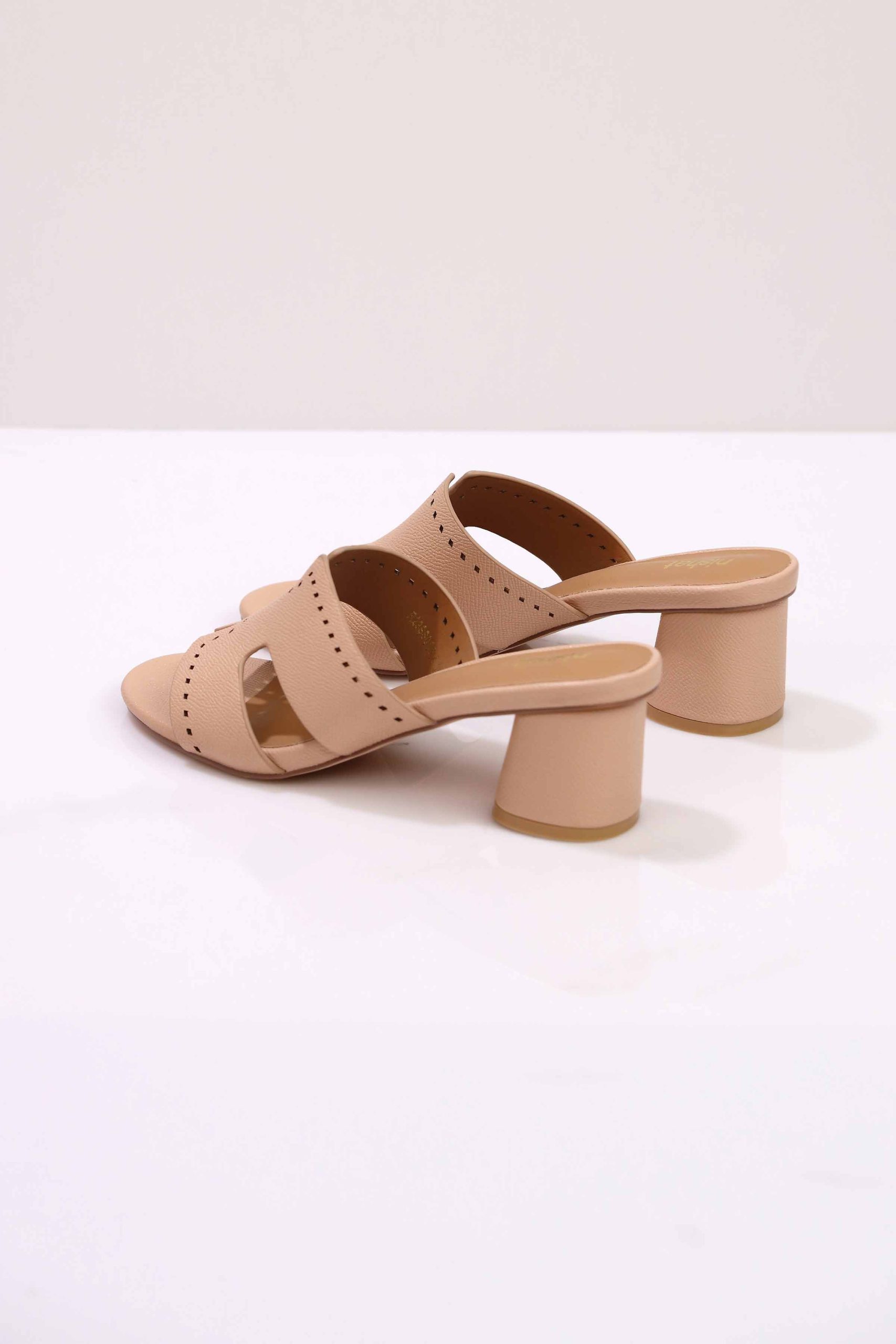 Pink Wedge-443082905 - Image 3