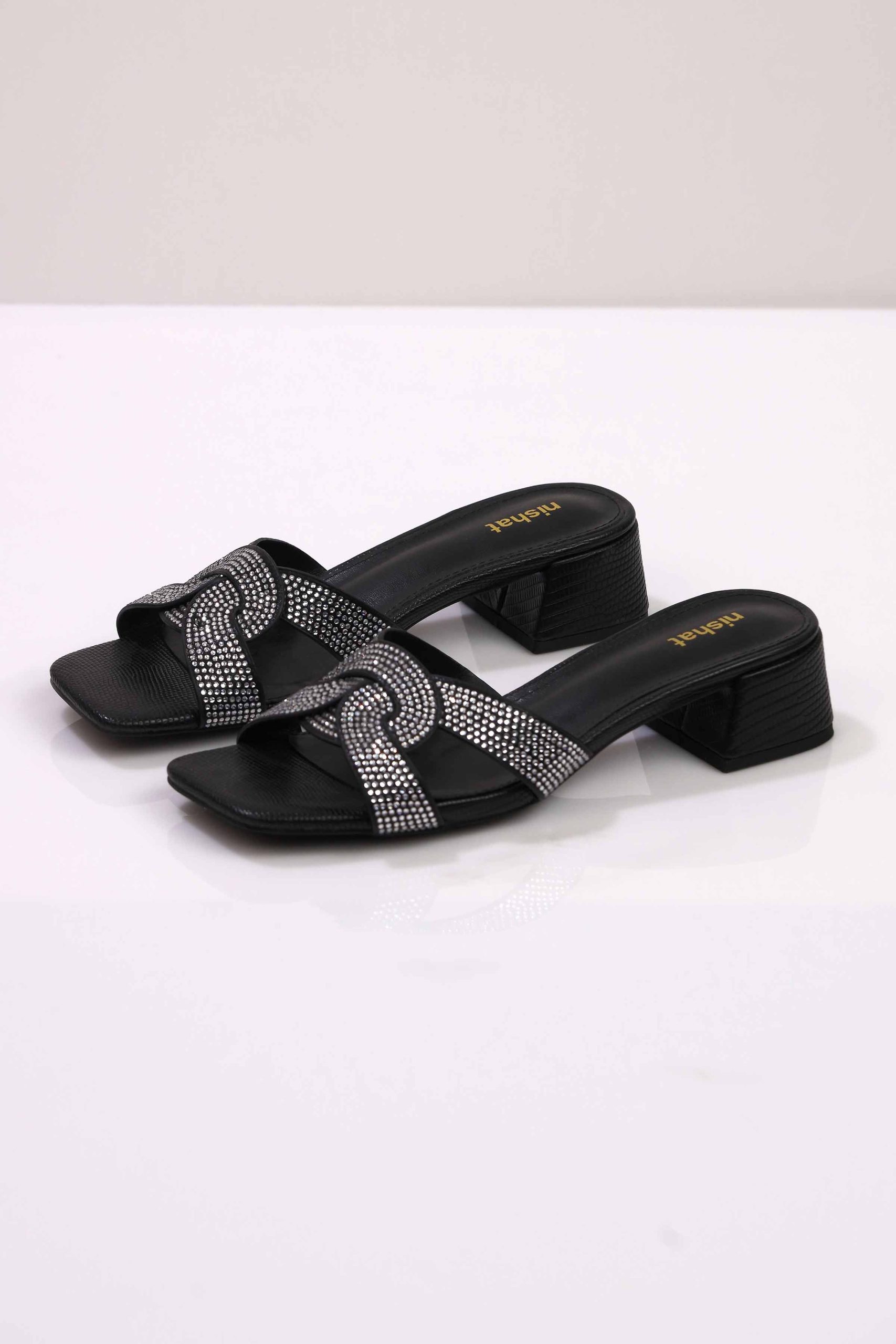 Black Wedge-443122903 - Image 2
