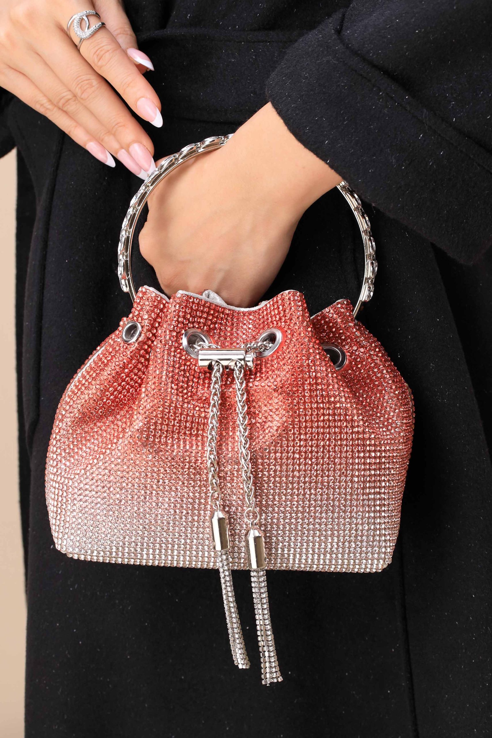 Gradient Red Clutch-444102101 - Image 2