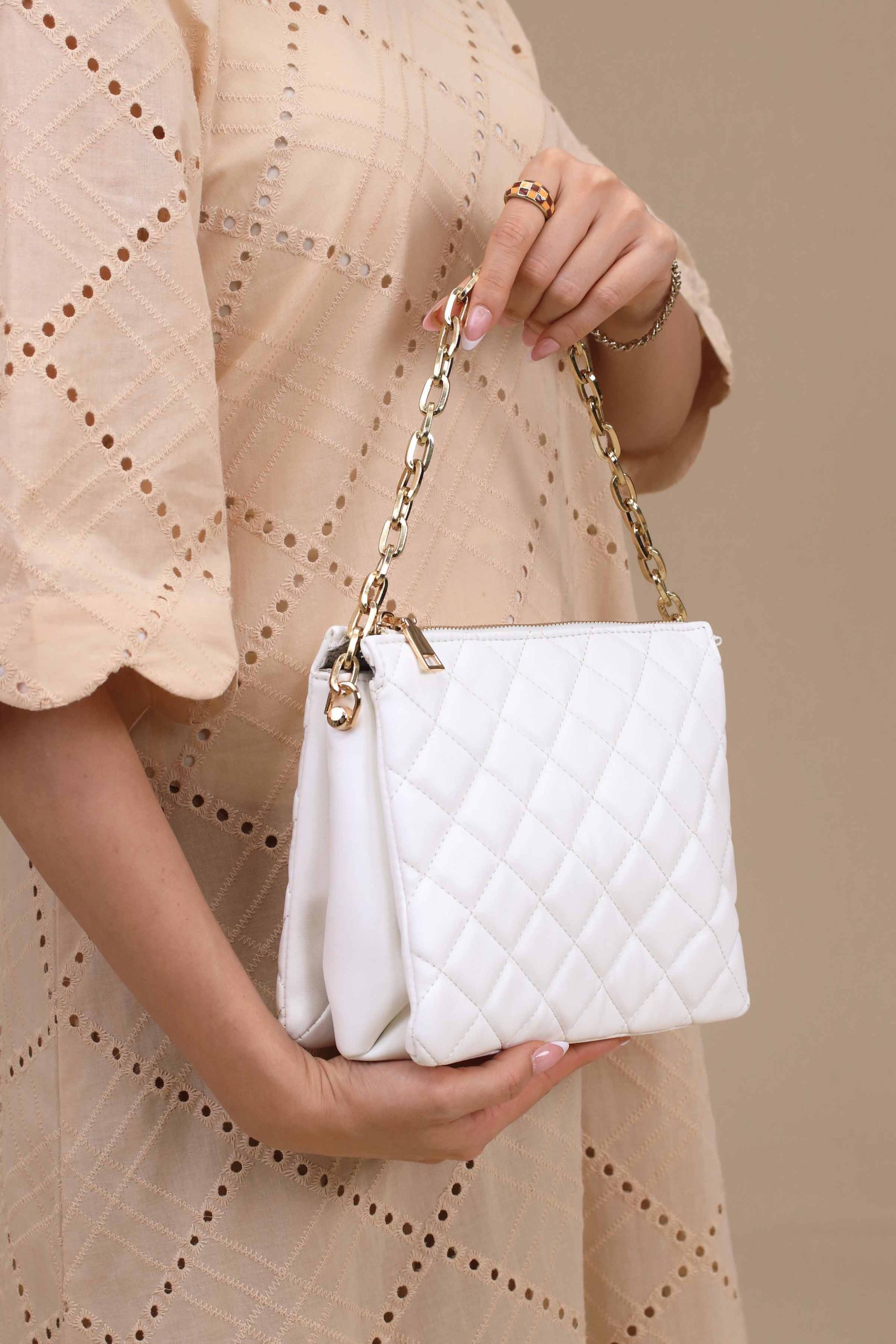 Off White Shoulder Bag-444772107 - Image 4