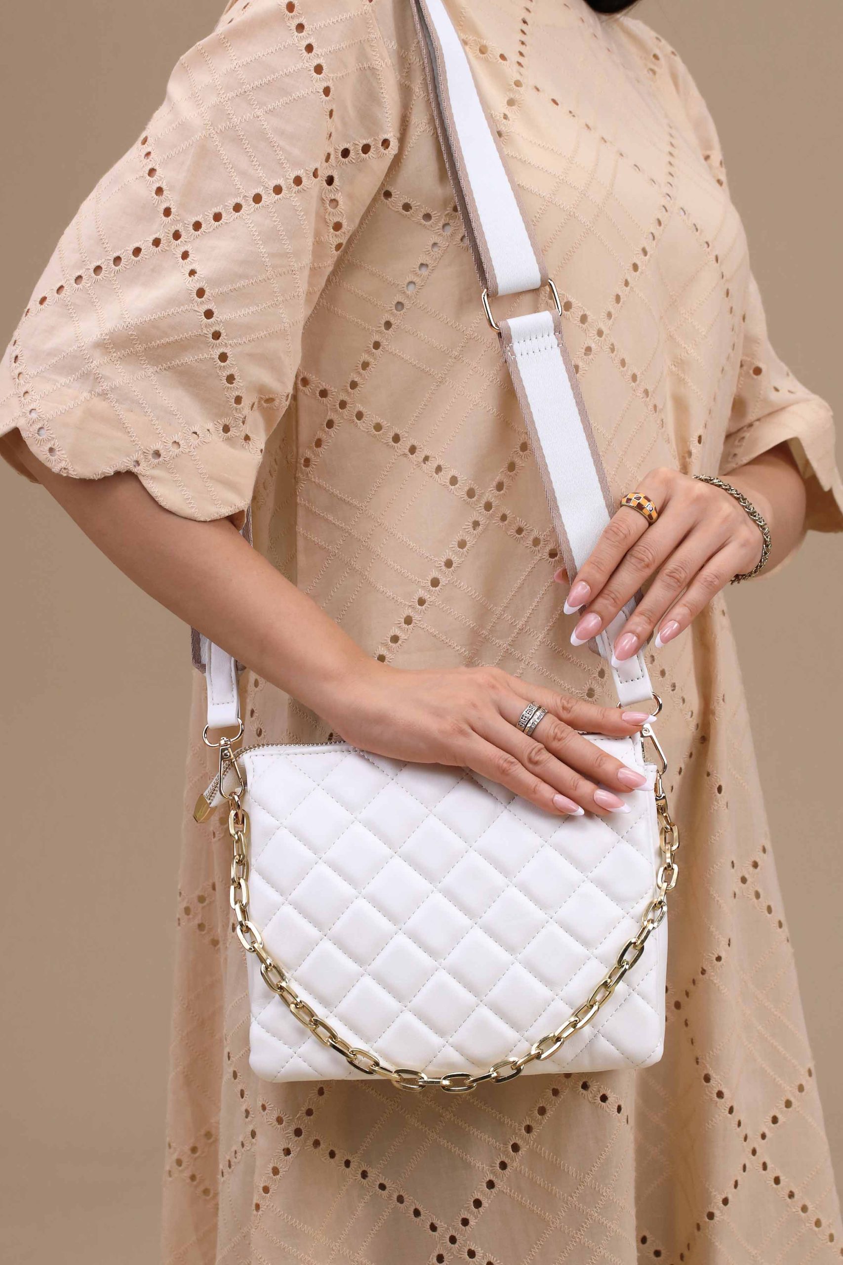 Off White Shoulder Bag-444772107