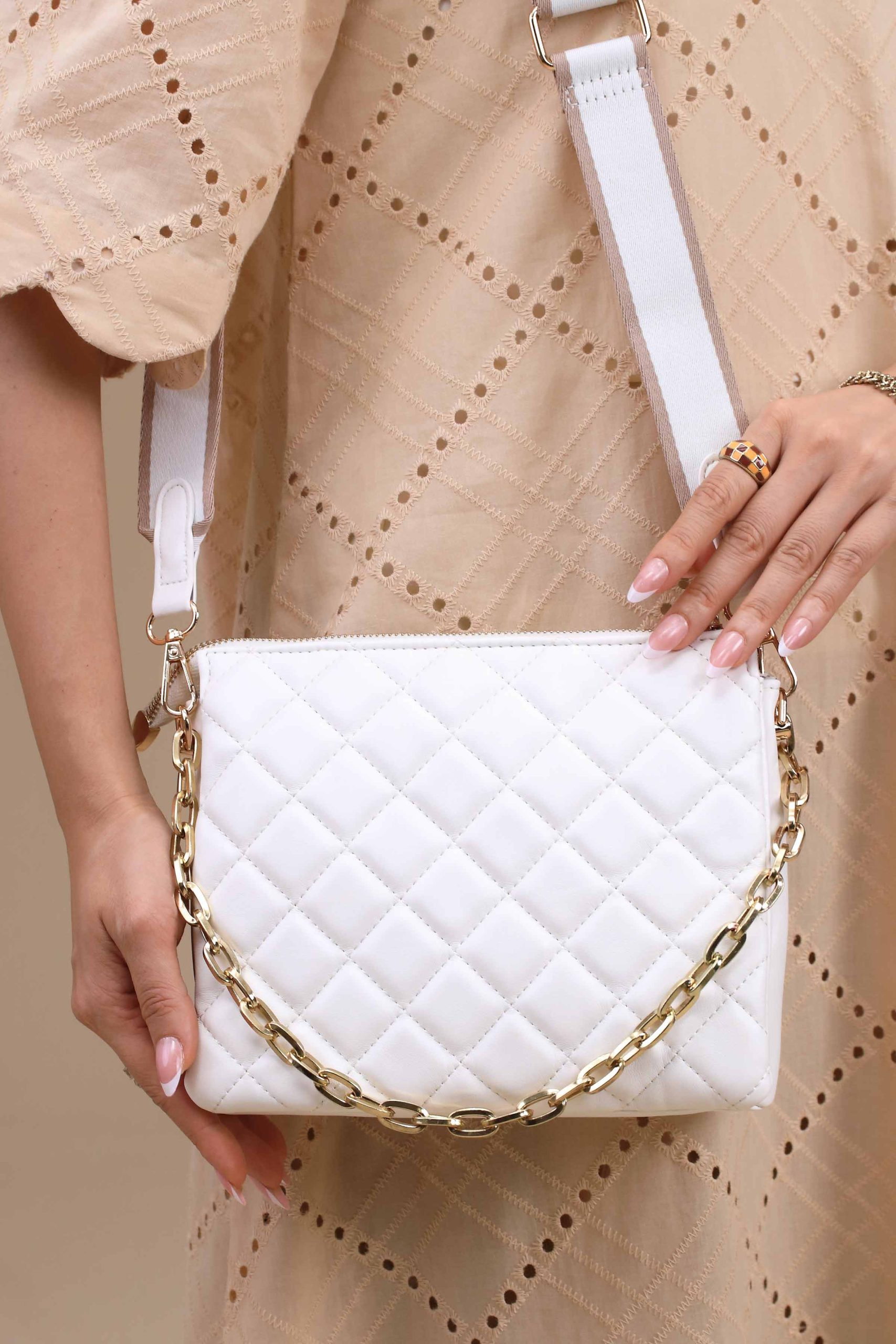 Off White Shoulder Bag-444772107 - Image 3