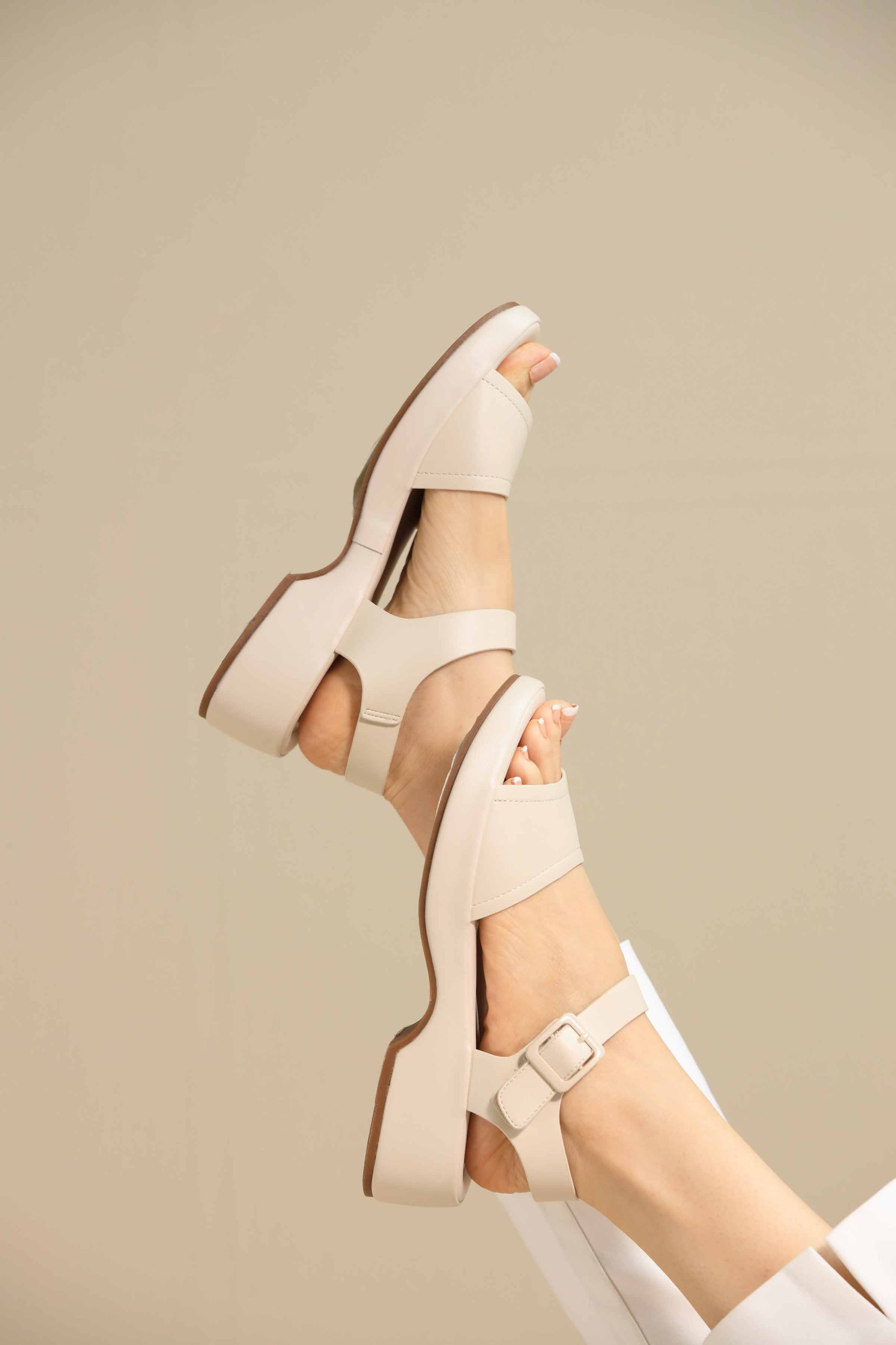 Off White Sandals-445162907 - Image 3