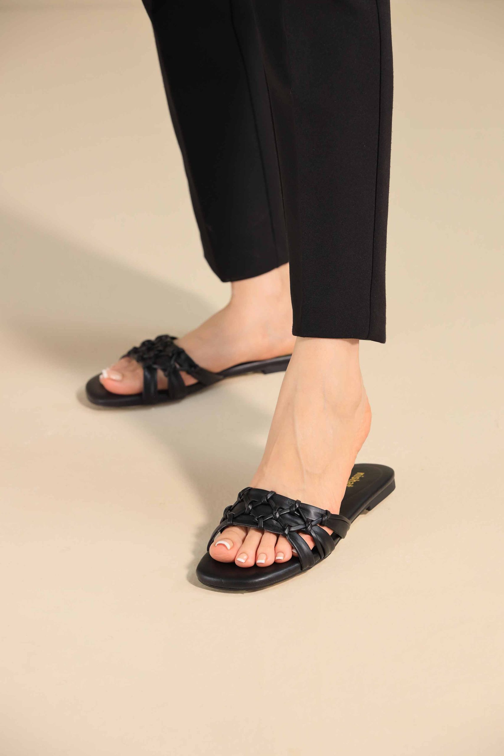 Black Chappal-445222903 - Image 3