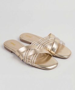 Gold Chappal-445292919