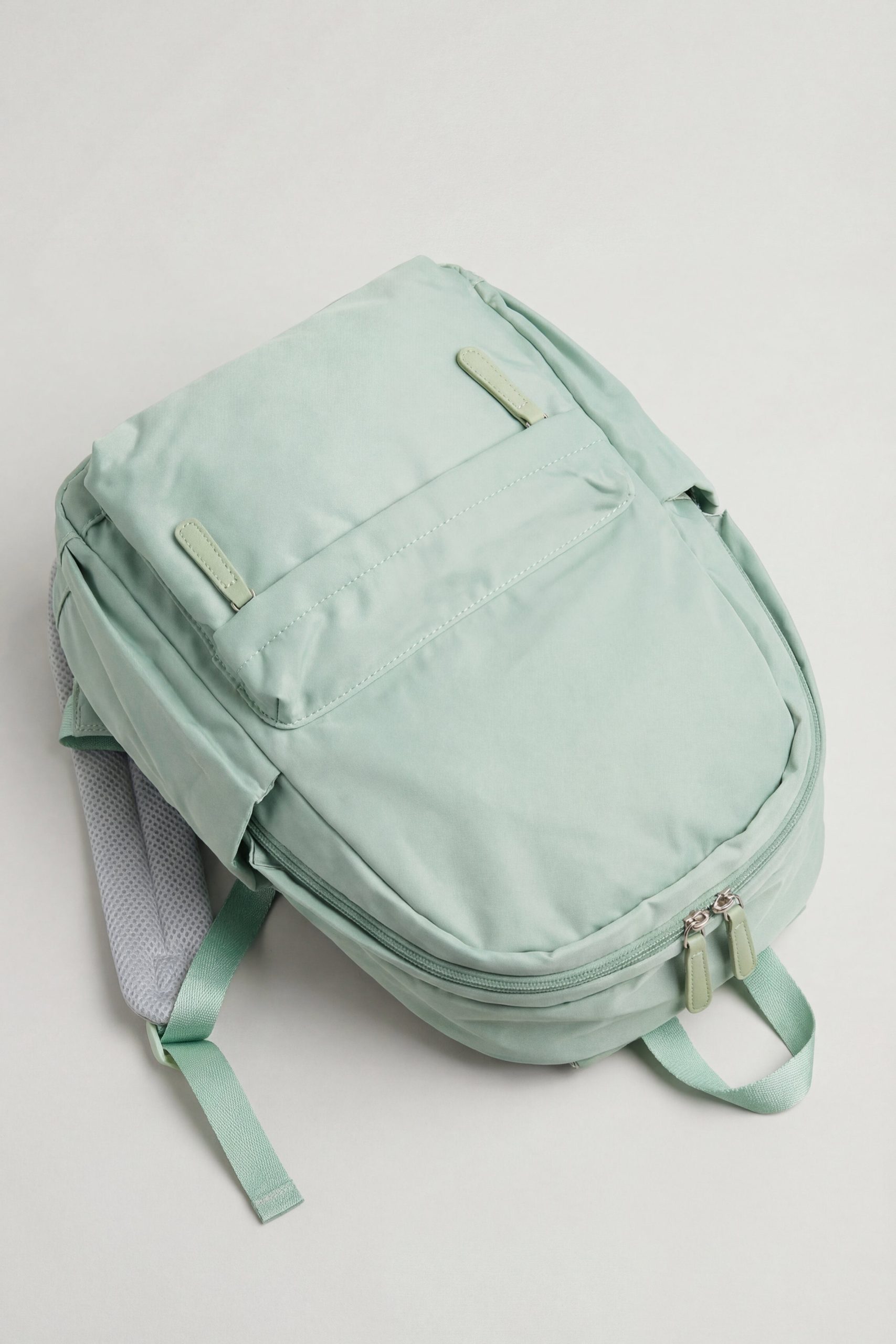 Green Back Pack-446192104 - Image 5