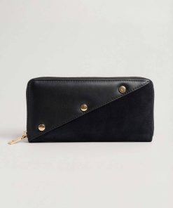 Black Wallet-446612103