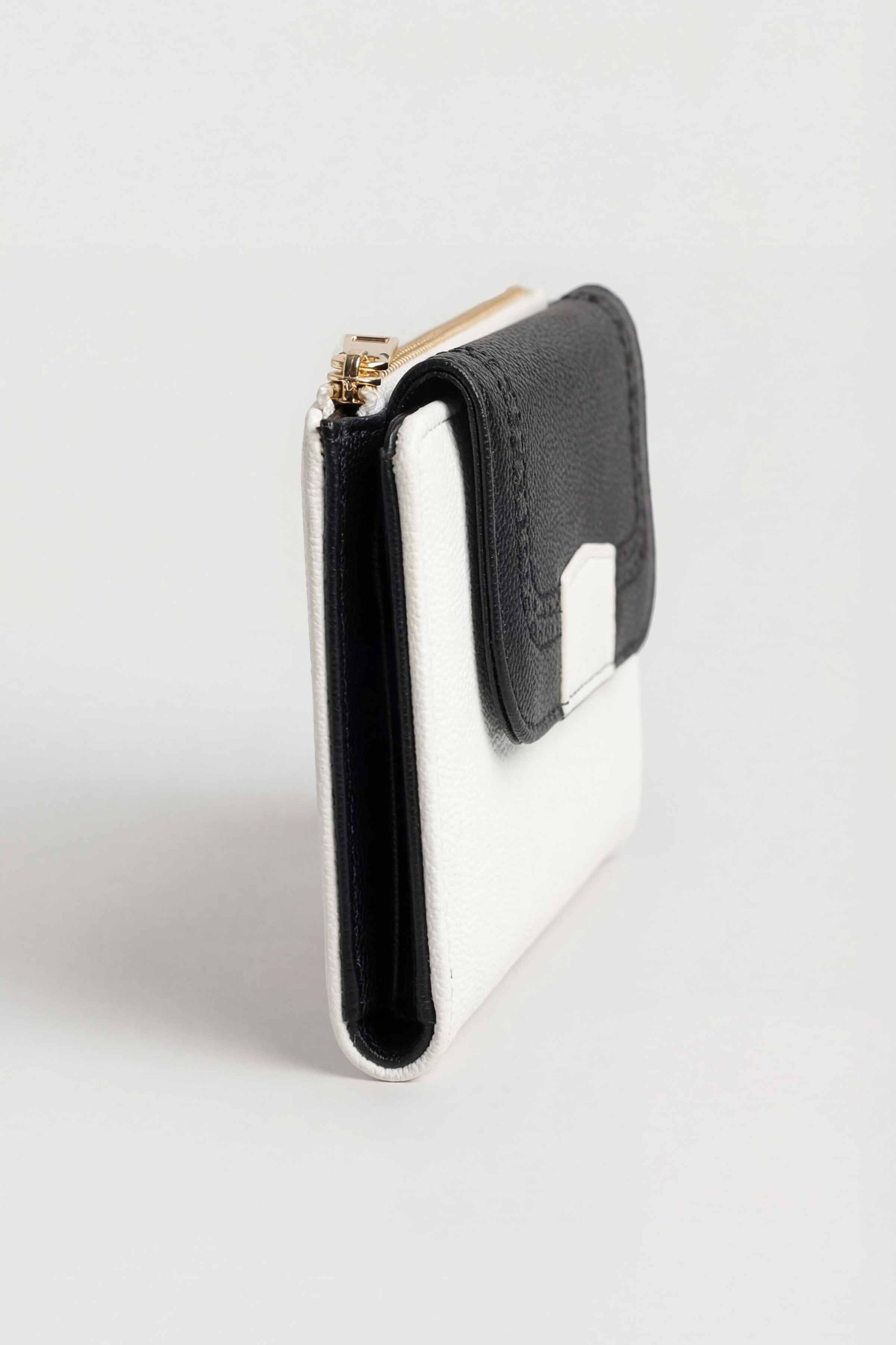 Black Wallet-446652103 - Image 4