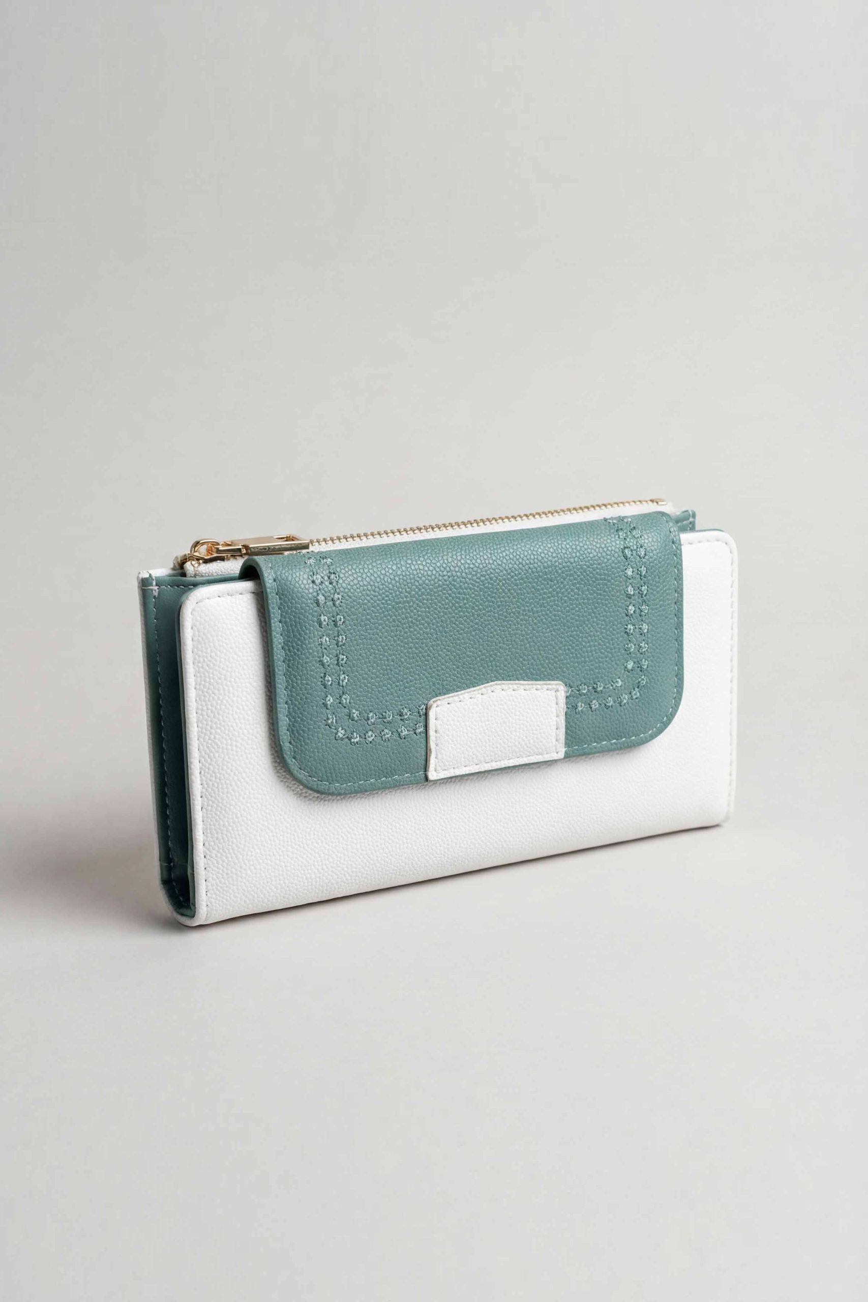 Green Wallet-446652104 - Image 2