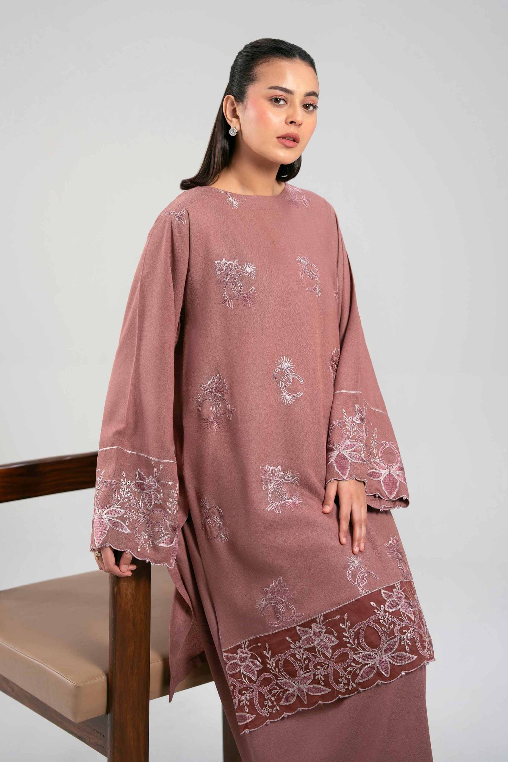 2 Piece - Embroidered Suit - 42502342 - Image 2