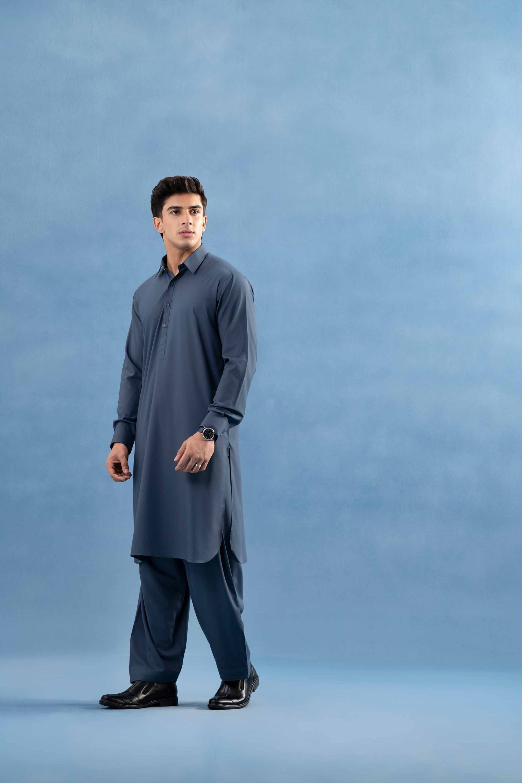 2 Piece - Naqsh Suit With Box - 42508004 - Image 4