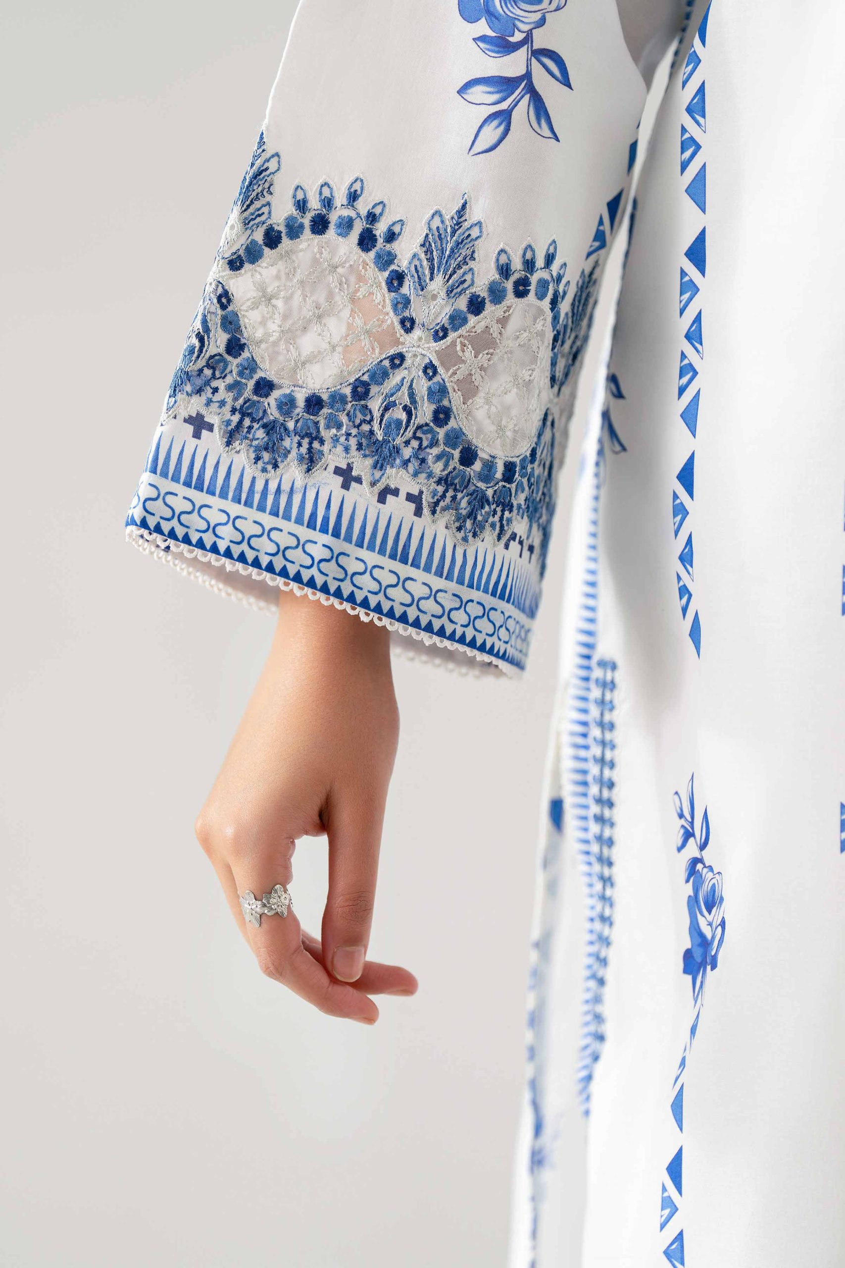 3 Piece - Digital Printed Embroidered Suit - 42601148 - Image 4