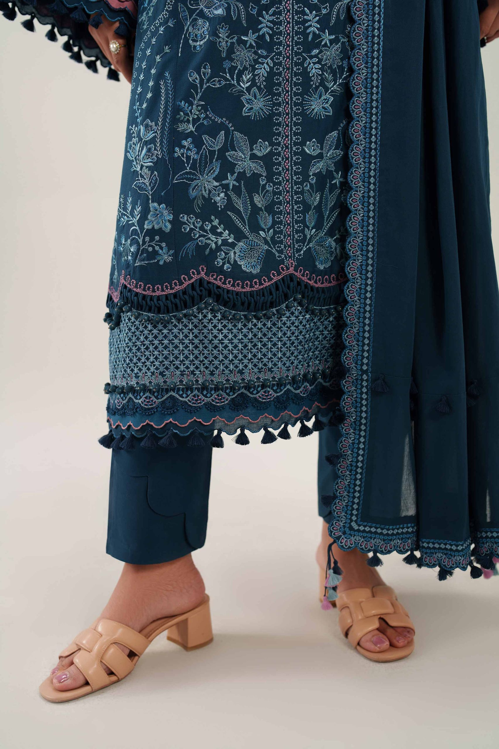 3 Piece - Embroidered Suit - 42601293 - Image 5