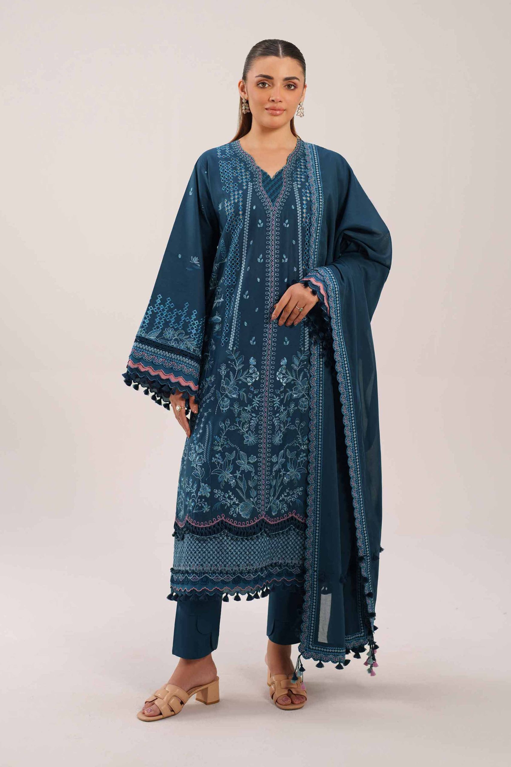 3 Piece - Embroidered Suit - 42601293