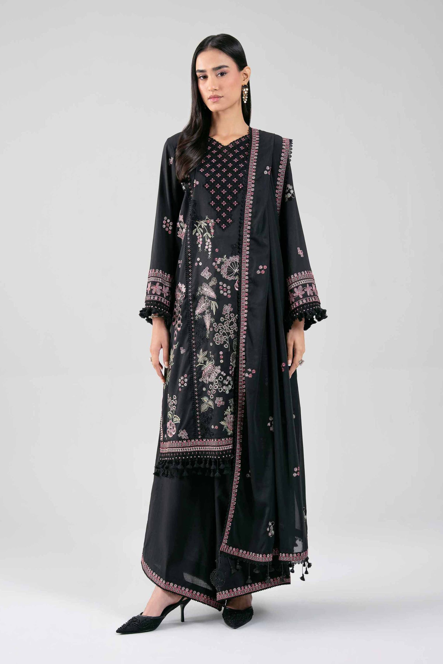 3 Piece - Embroidered Suit - 42601299