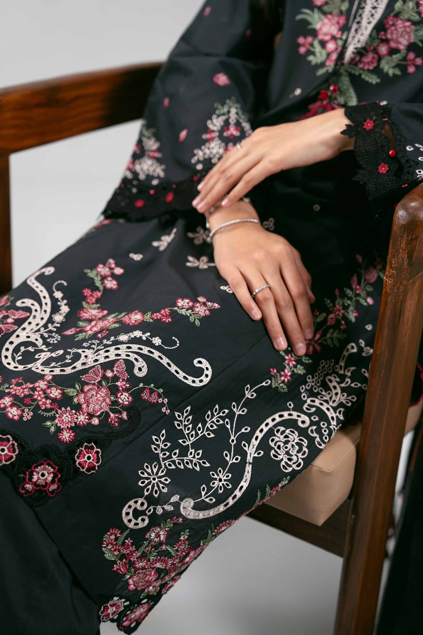 3 Piece - Digital Printed Embroidered Suit - 42601308 - Image 4