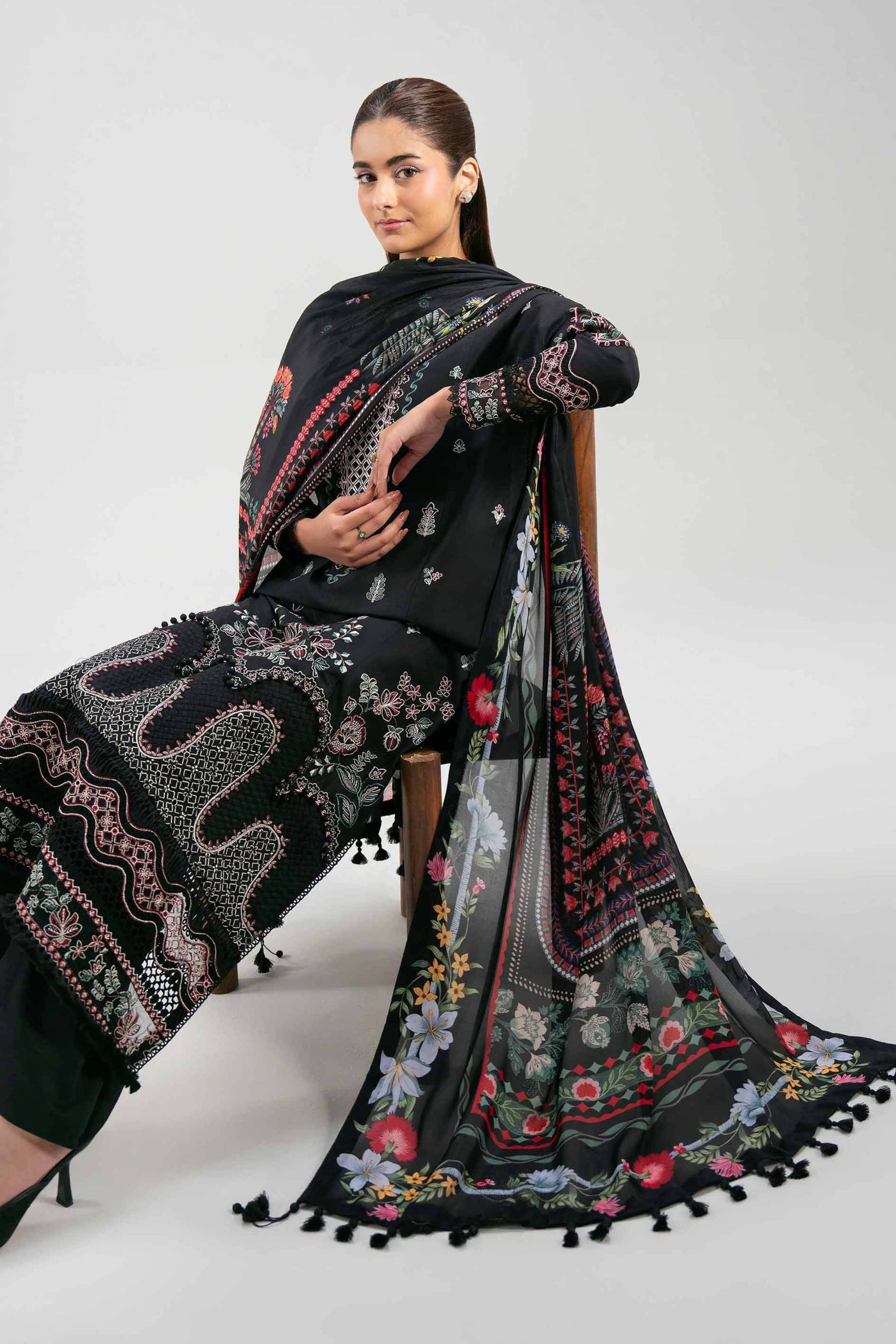3 Piece - Digital Printed Embroidered Suit - 42601319 - Image 2