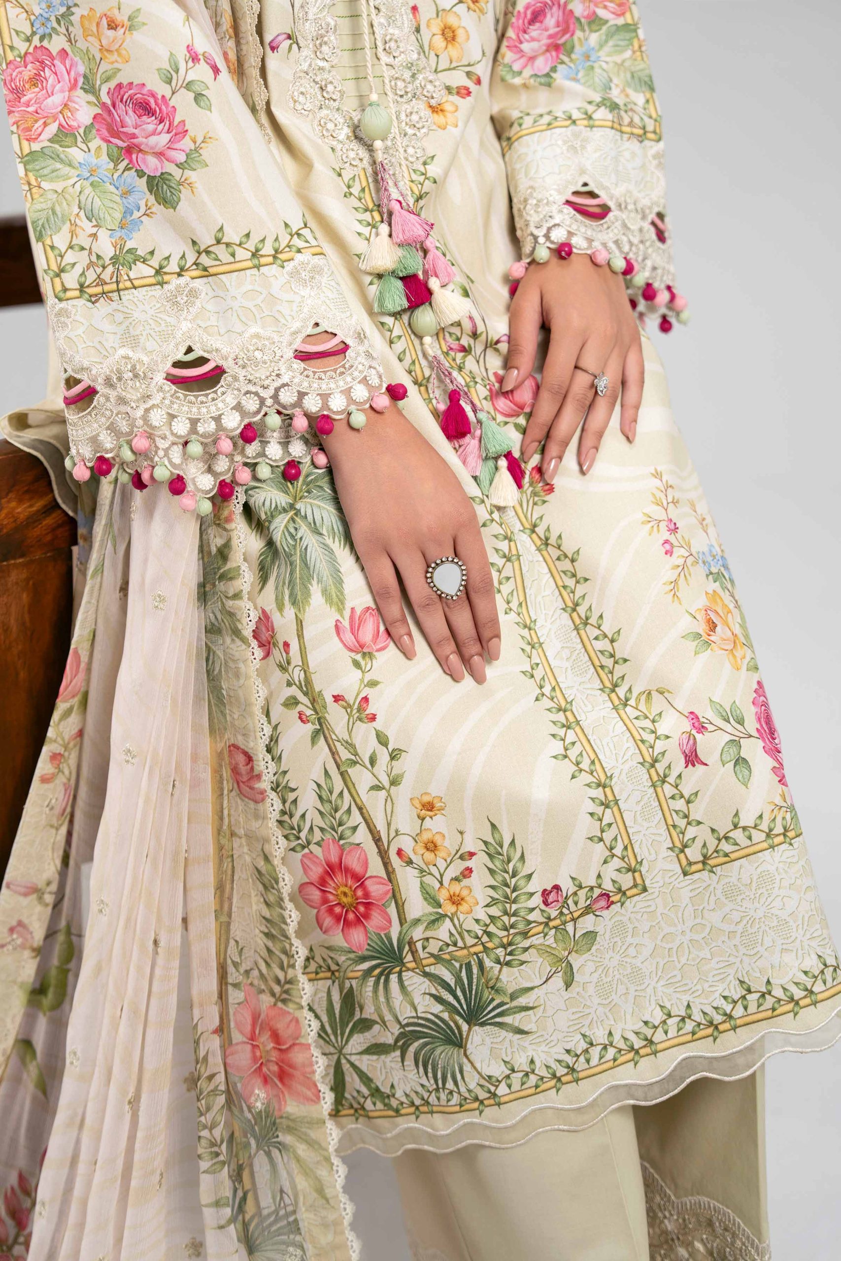 3 Piece - Digital Printed Embroidered Suit - 42601328 - Image 4