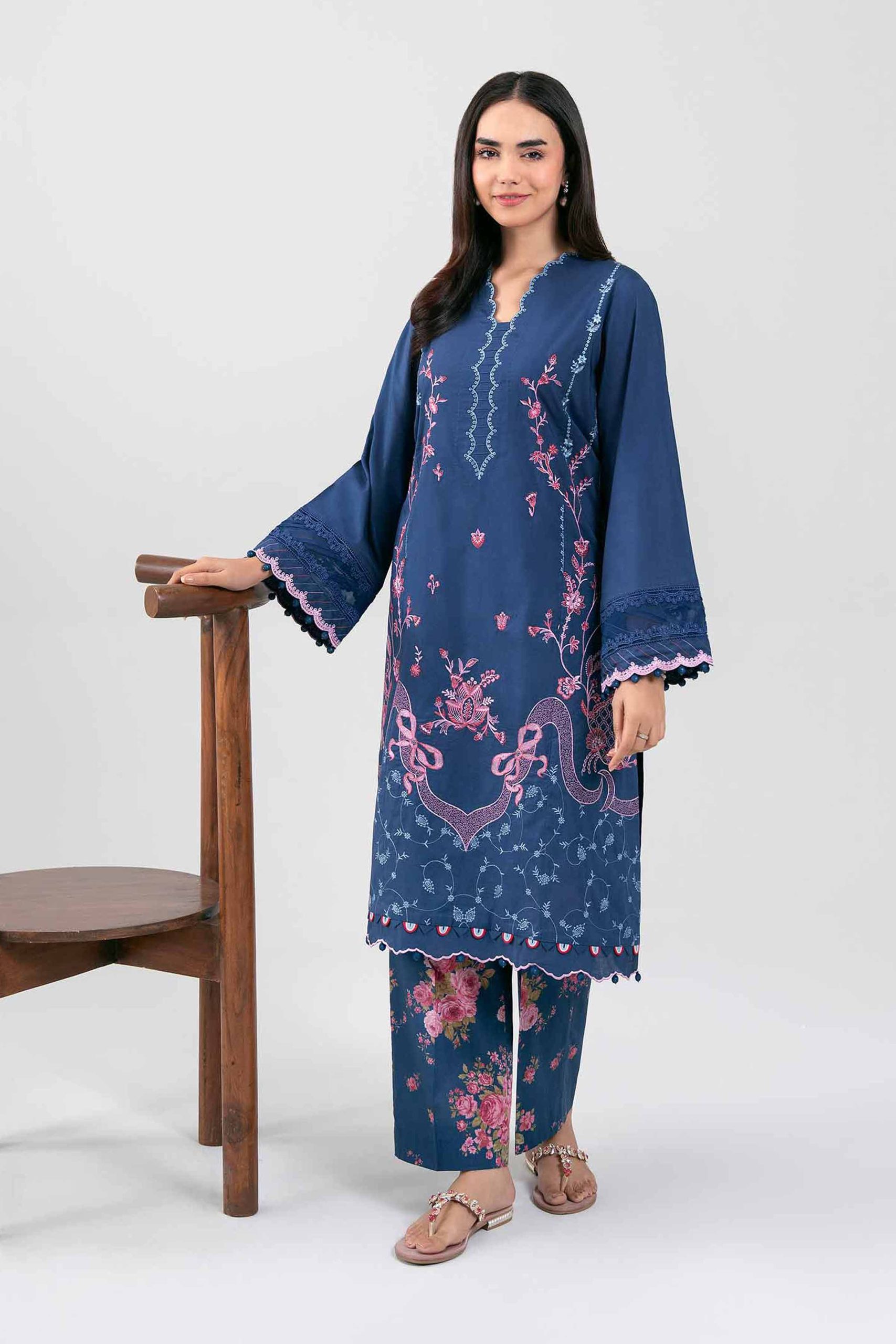 2 Piece - Digital Printed Embroidered Suit - 42601422 - Image 3
