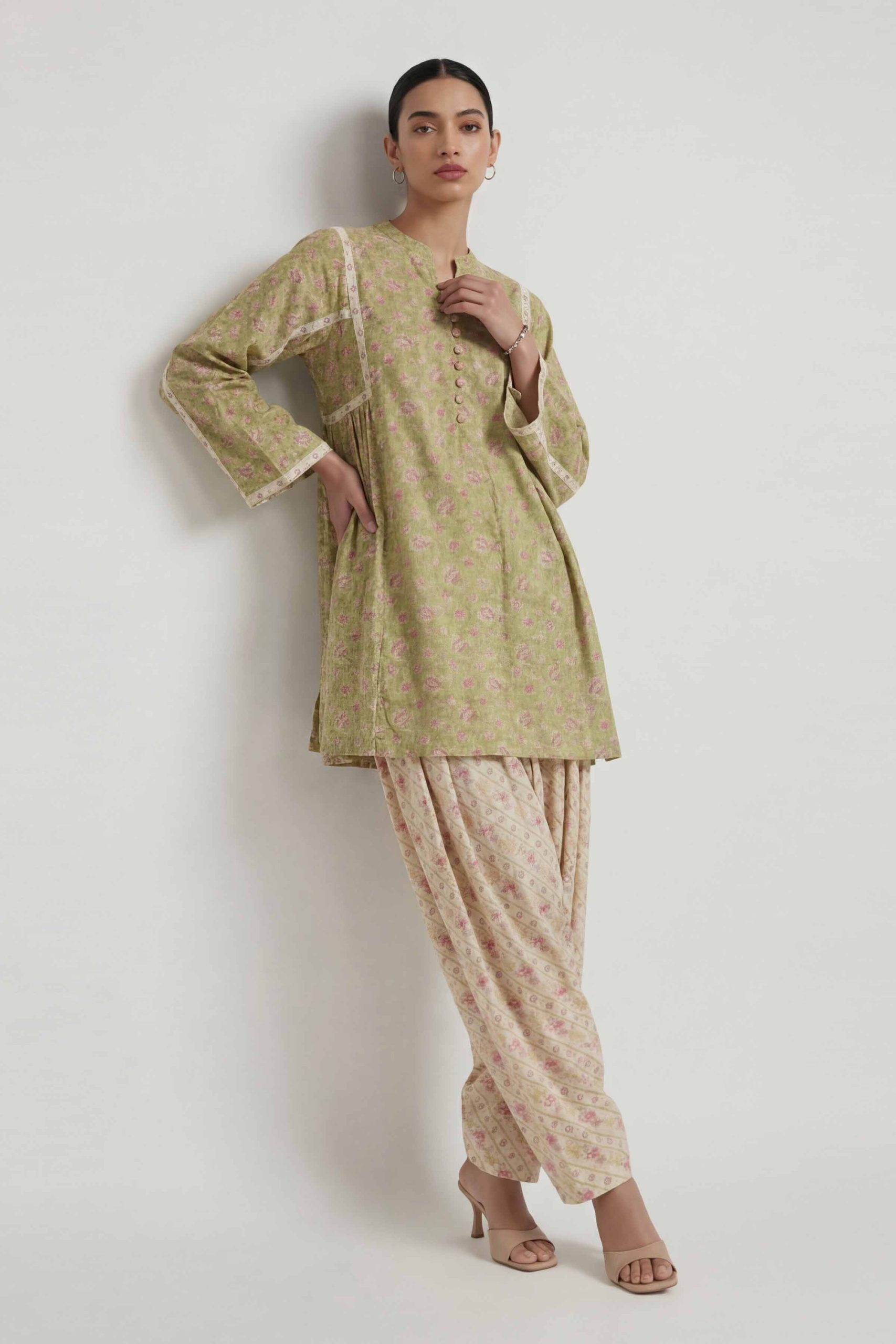 2 Piece - Printed Suit - 42601452 - Image 2