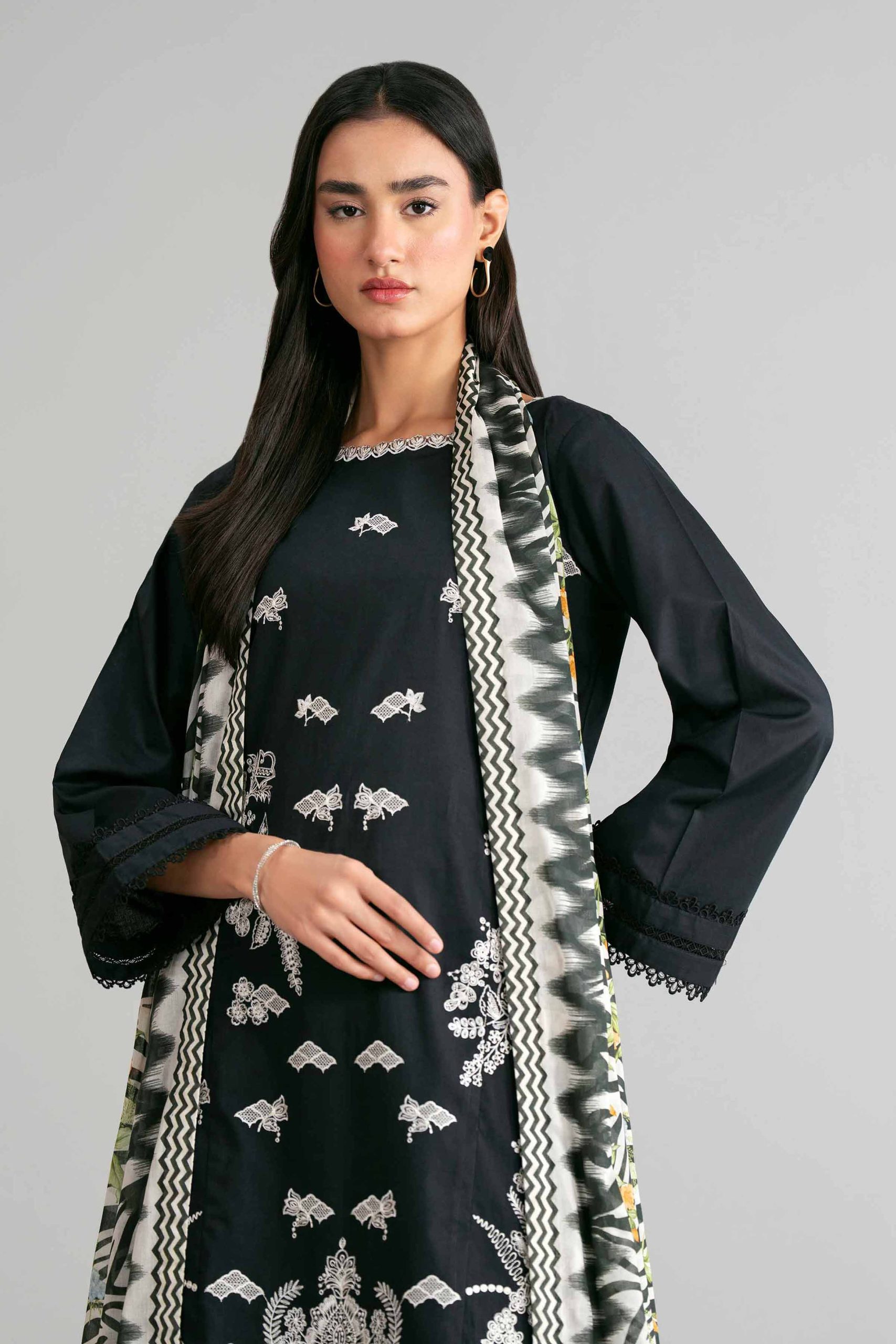 3 Piece - Printed Embroidered Suit - 42601535 - Image 2