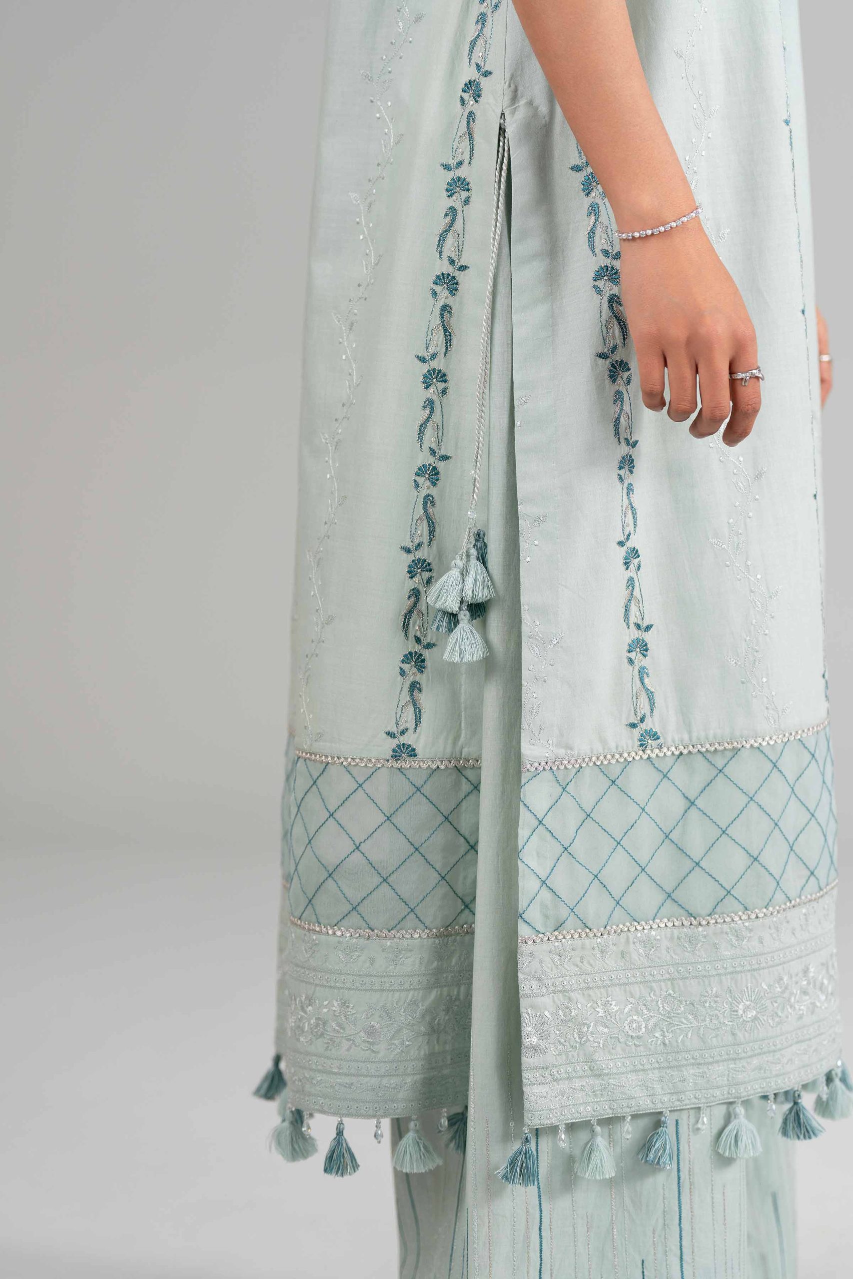 2 Piece - Embroidered Suit - 42619935 - Image 4