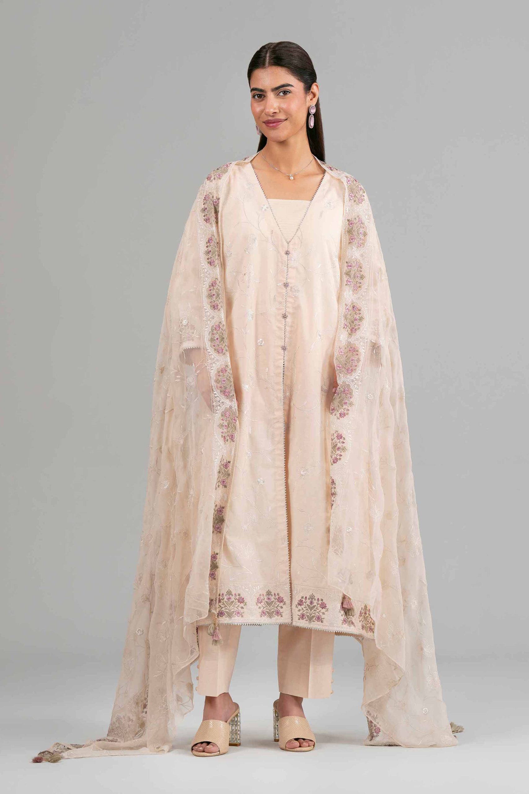 3 Piece - Embroidered Suit - 42619940