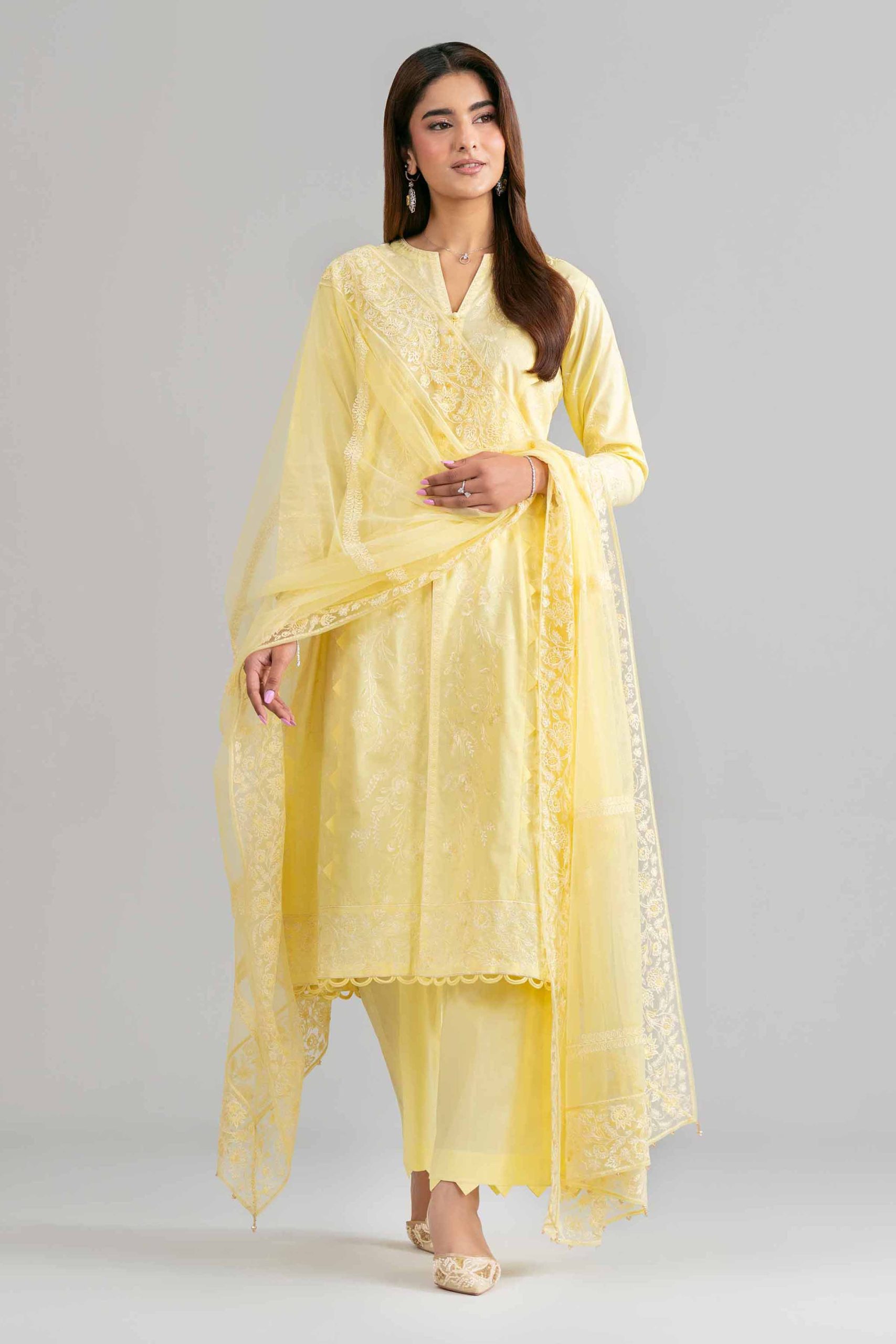 3 Piece - Embroidered Suit - 42619950