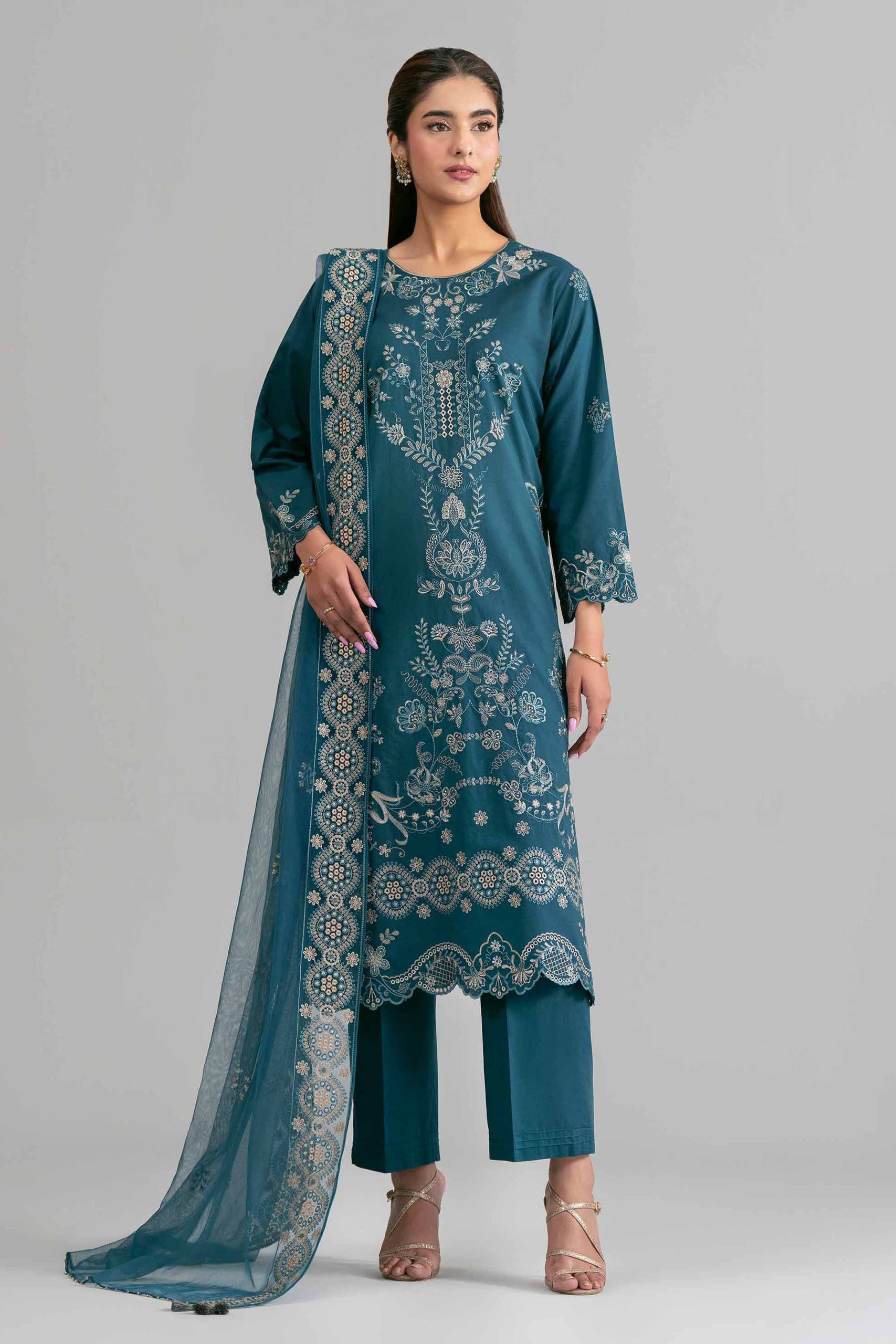 3 Piece - Embroidered Suit - 42619959