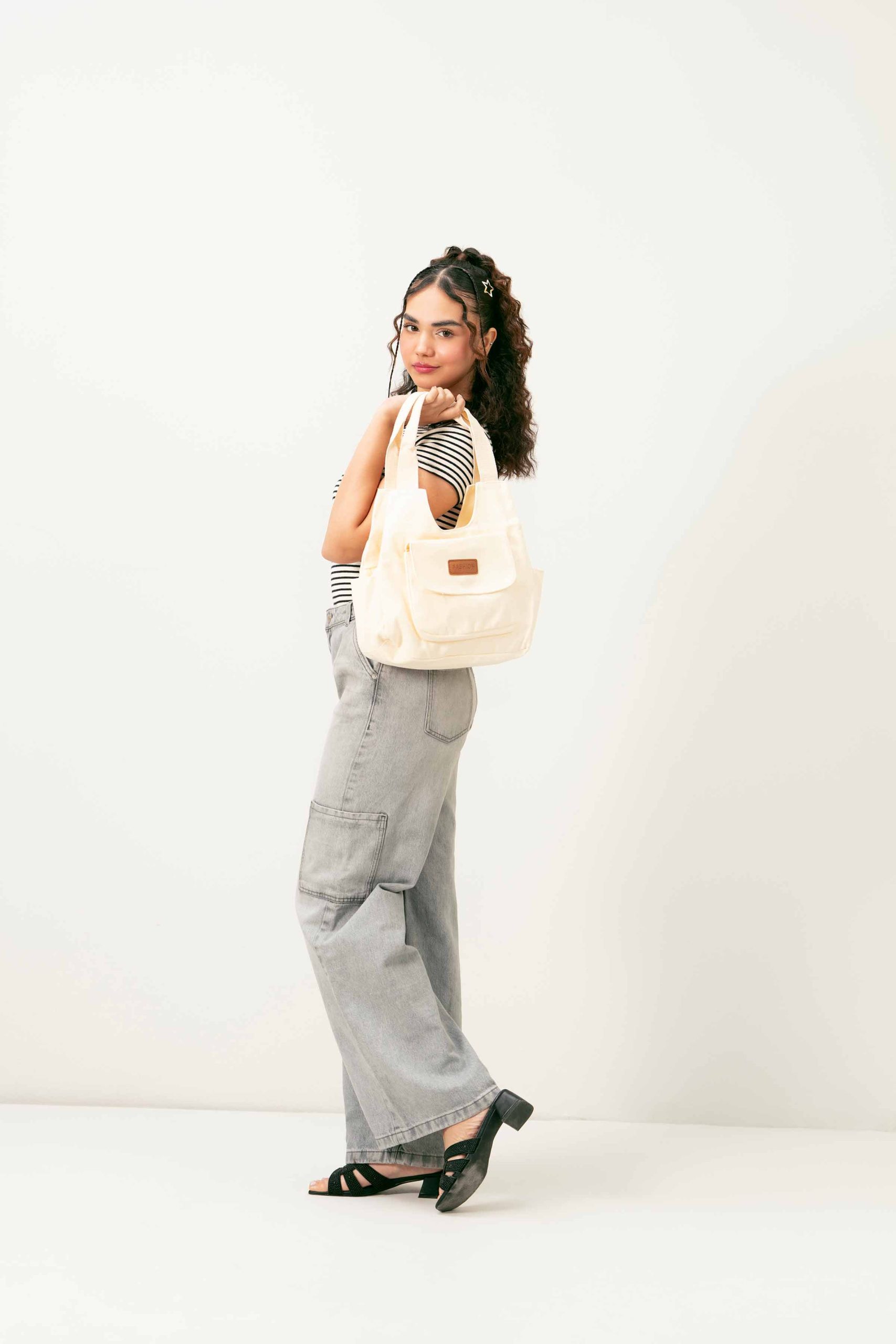 Off White Tote Bag-441062107 - Image 2