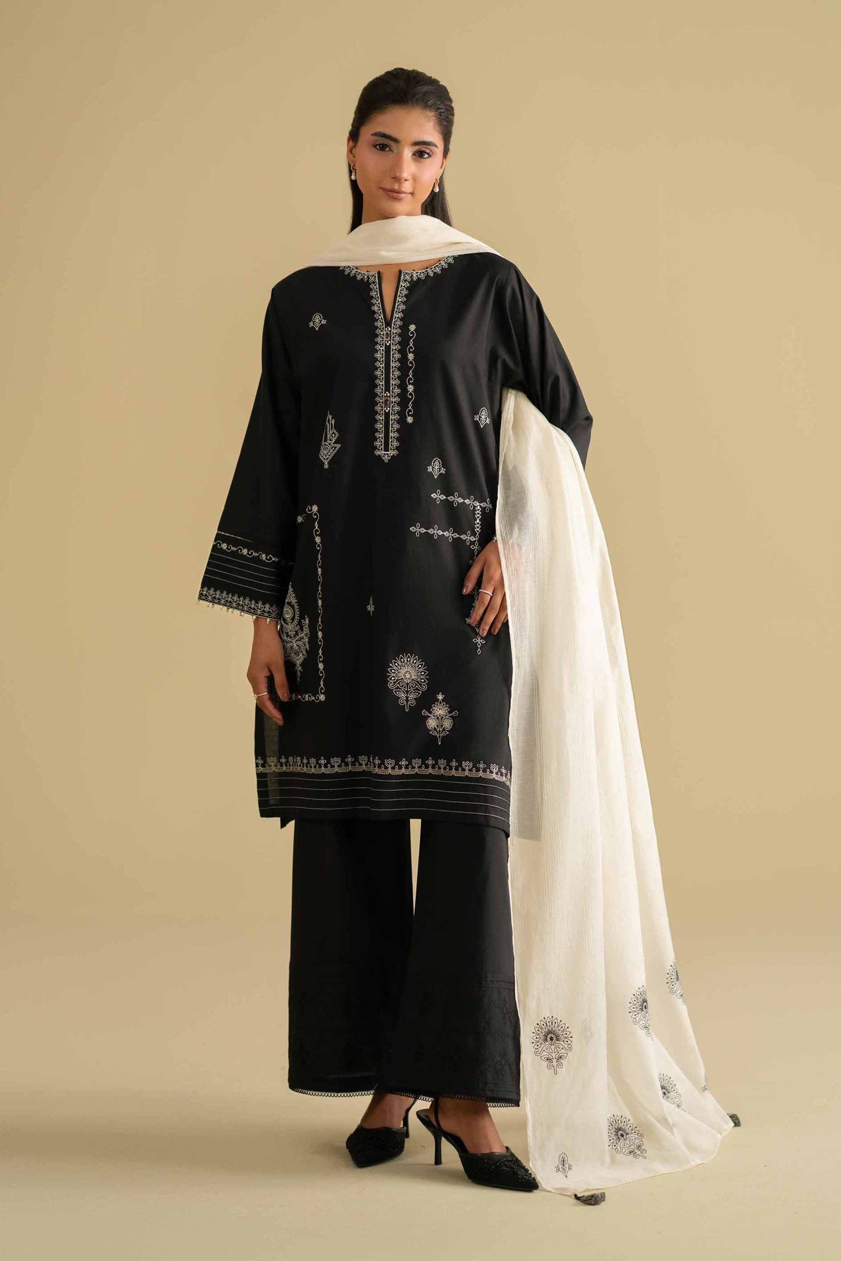 3 Piece - Embroidered Suit - KFE26-84 - Image 2