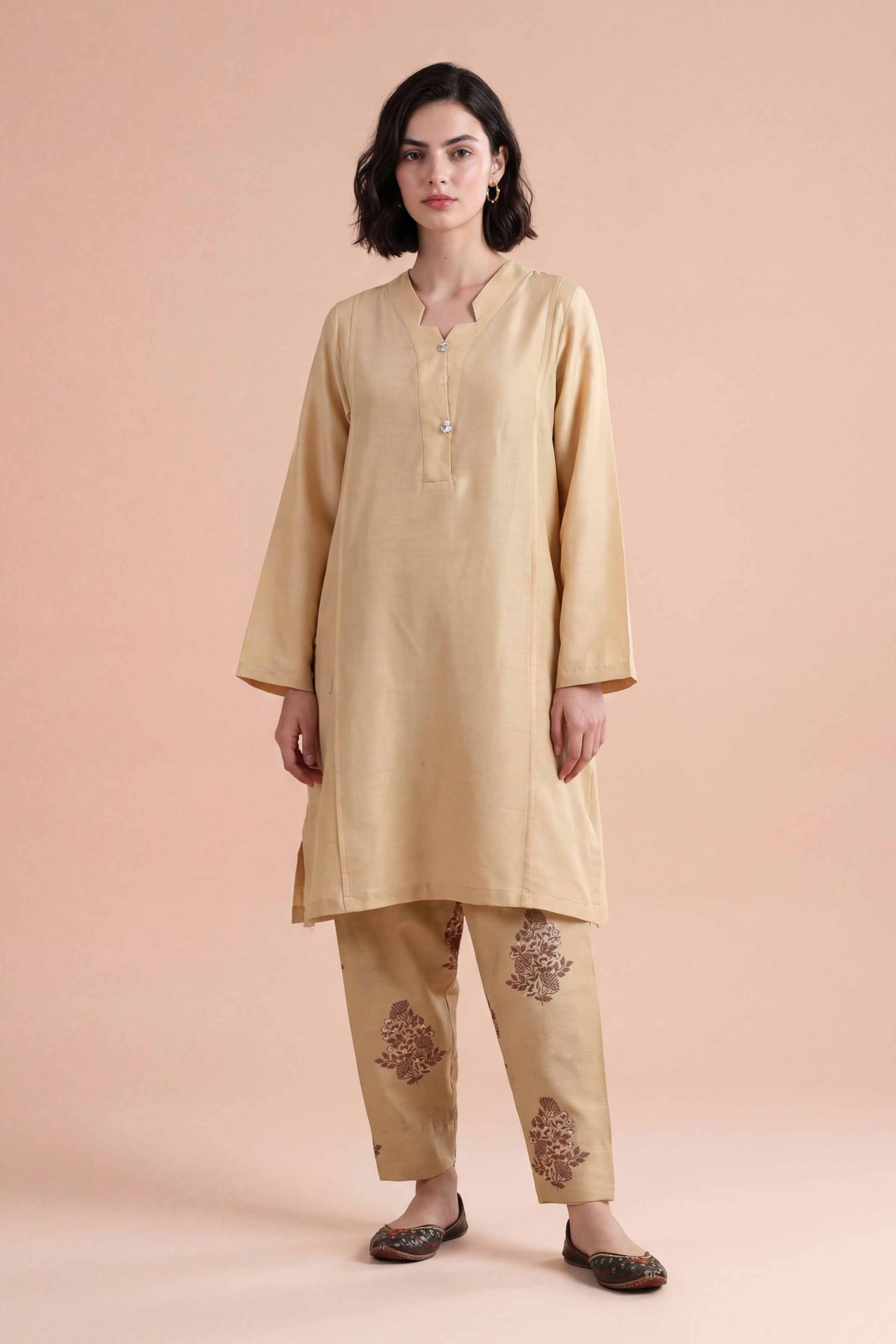 2 Piece - Embroidered Suit - PE26-172 - Image 4