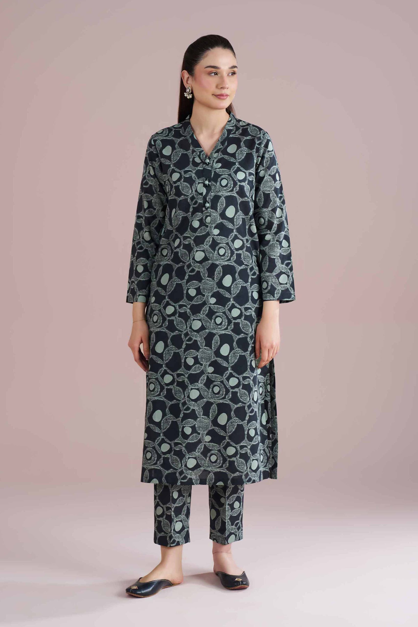 2 Piece - Printed Suit - PE26-175 - Image 3