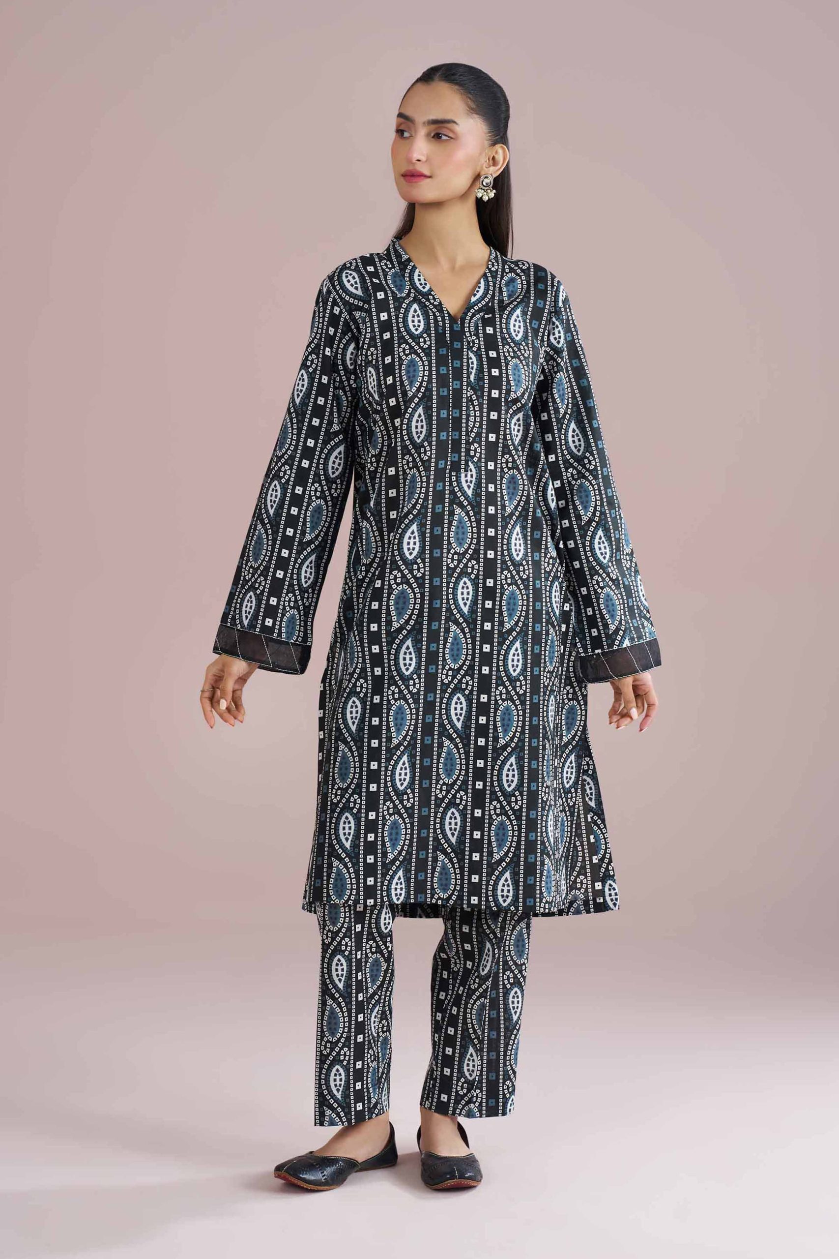 2 Piece - Printed Suit - PE26-194 - Image 4