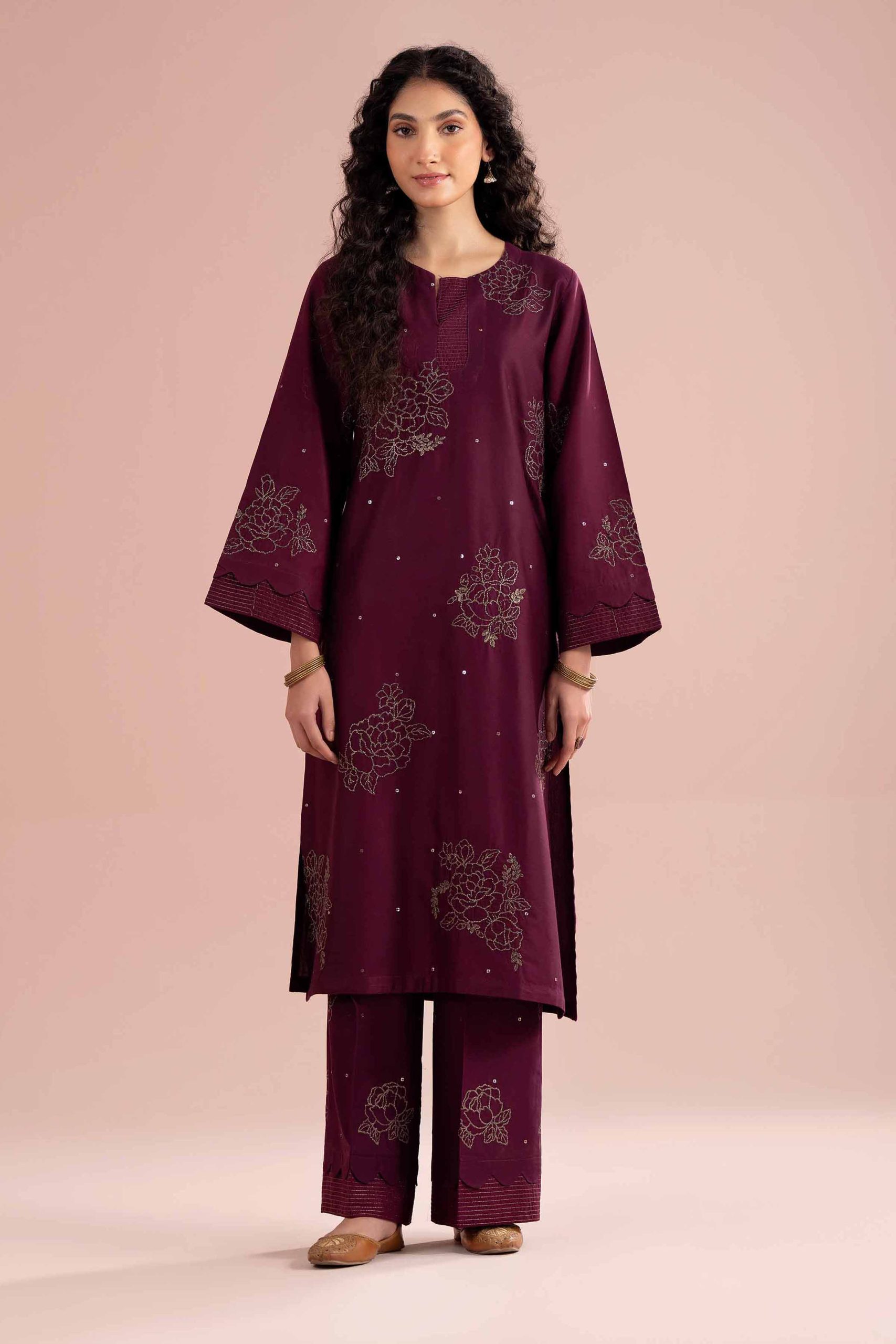 2 Piece - Embroidered Suit - PE26-245