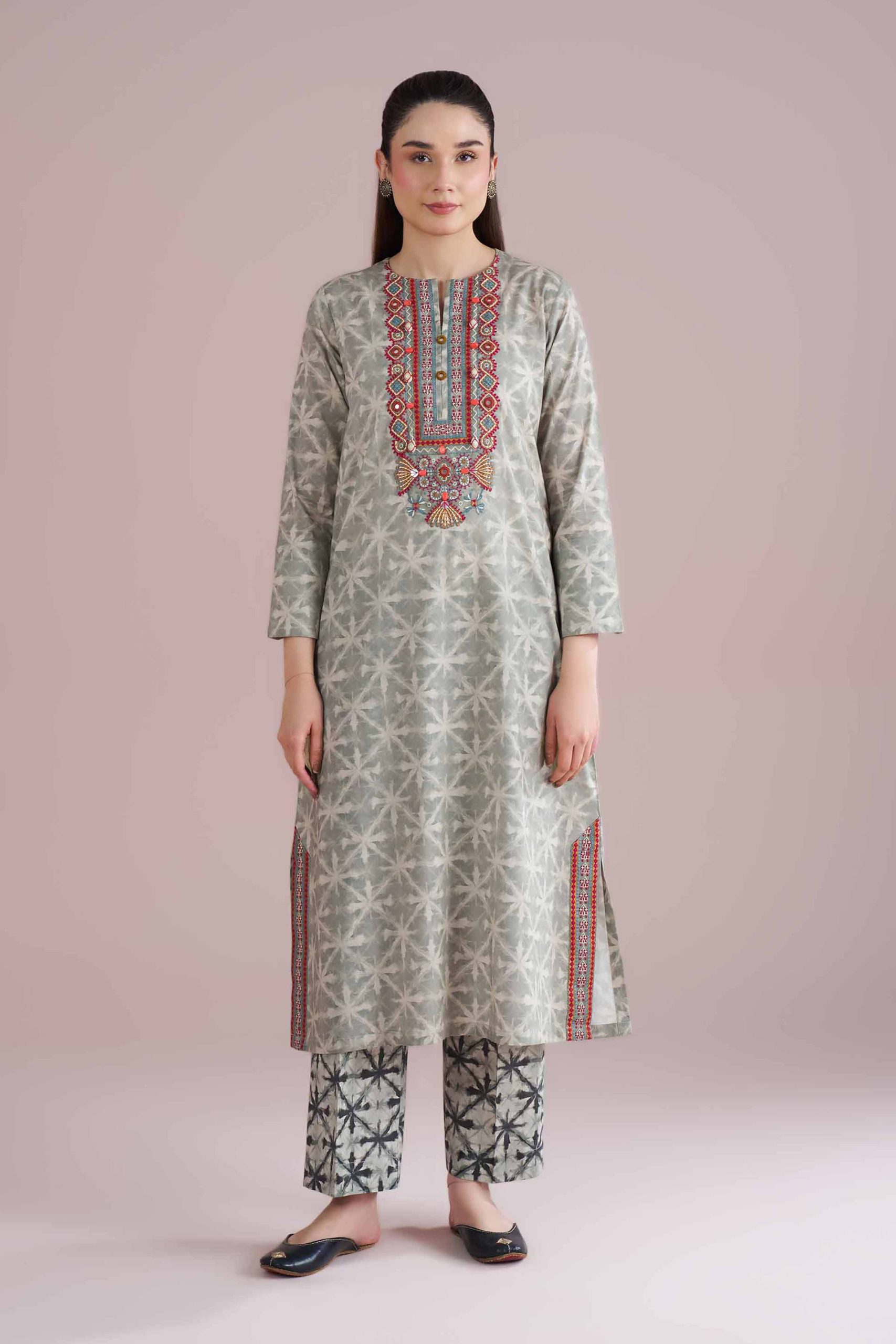 2 Piece - Printed Embroidered Suit - PE26-250 - Image 5