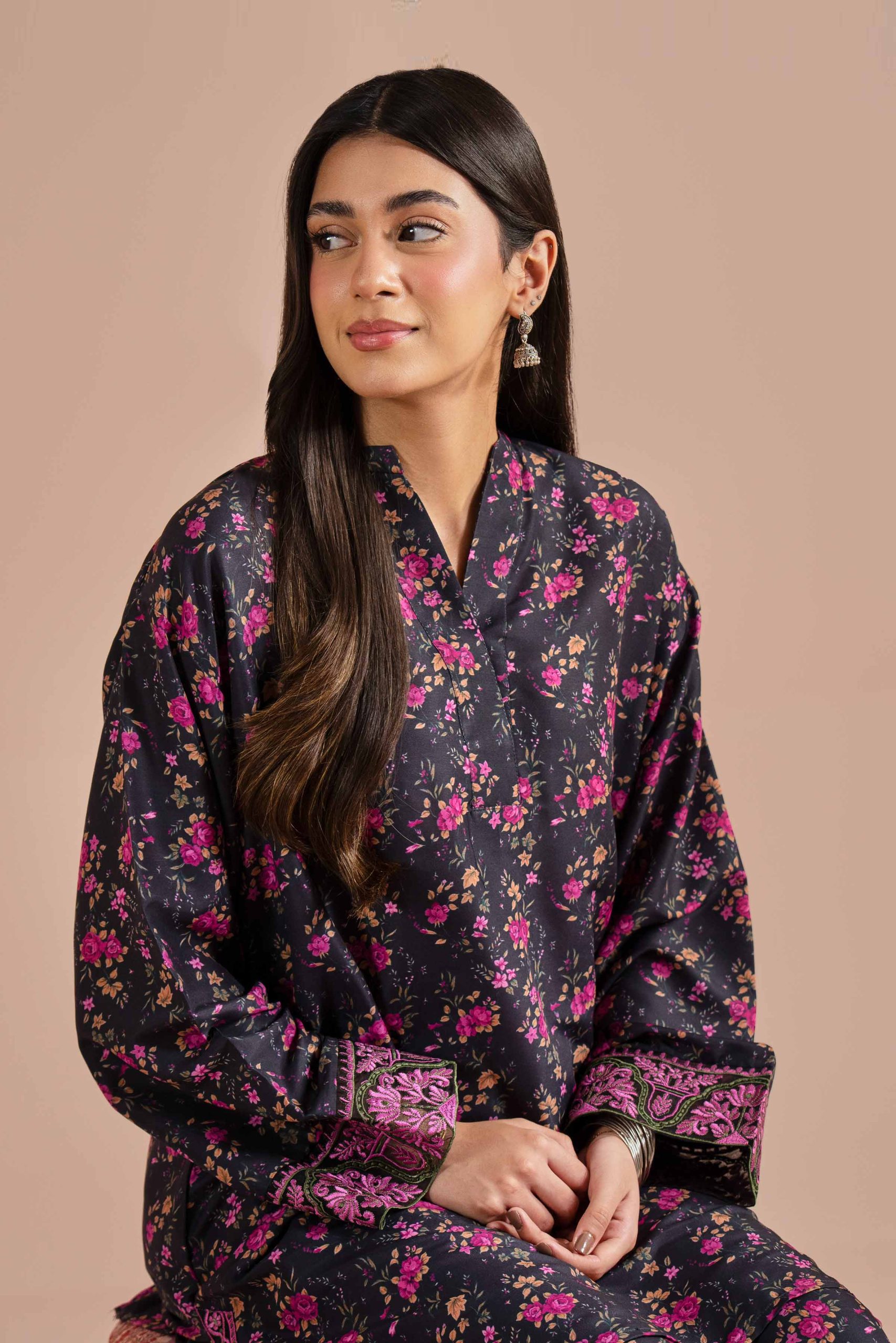 2 Piece - Printed Embroidered Suit - PE26-27 - Image 2