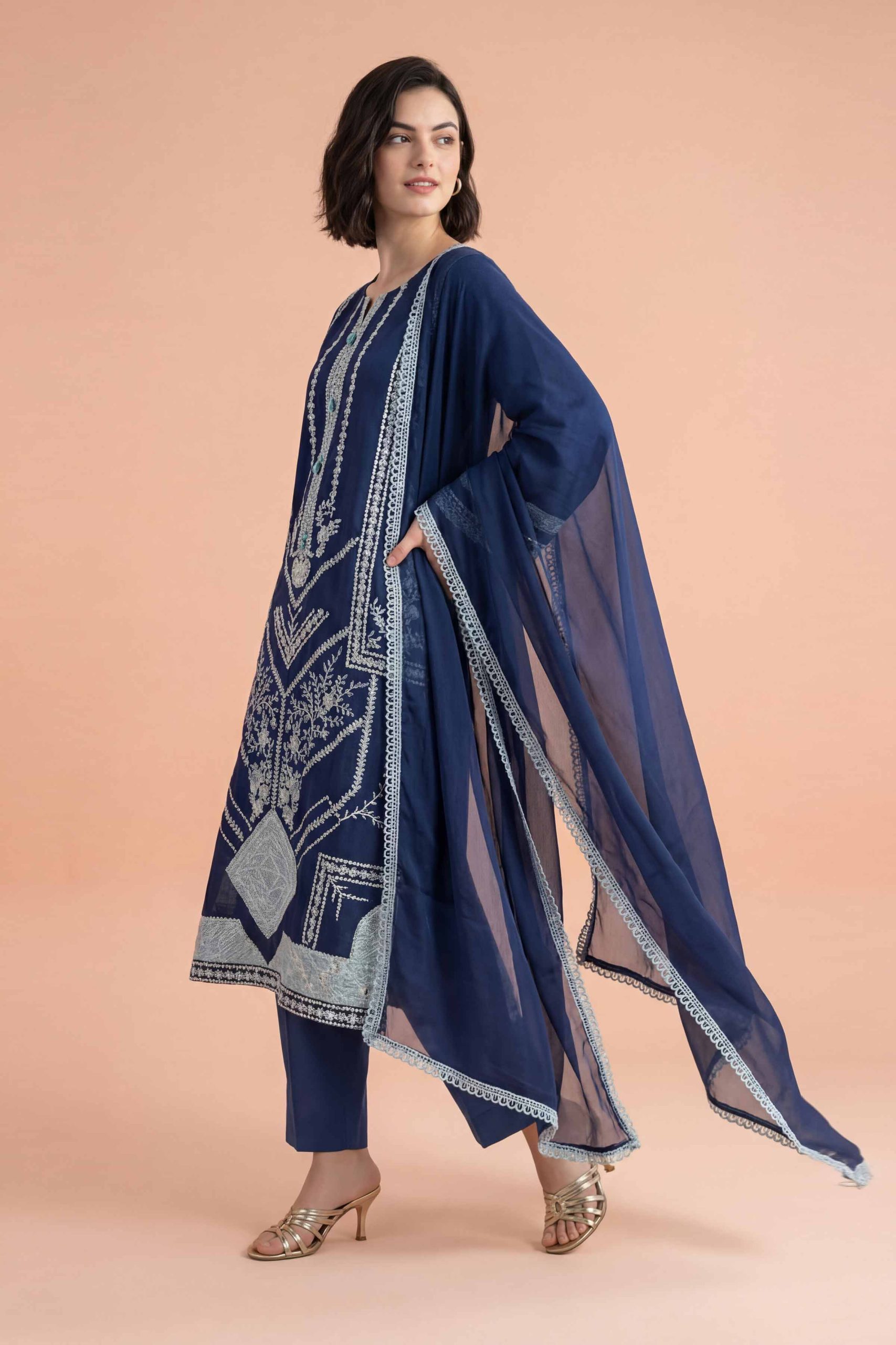 3 Piece - Embroidered Suit - PE26-299 - Image 4