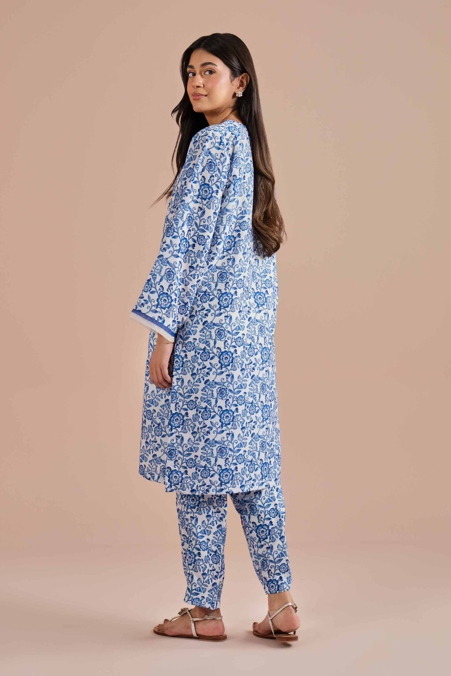 2 Piece - Printed Embroidered Suit - PE26-32 - Image 3