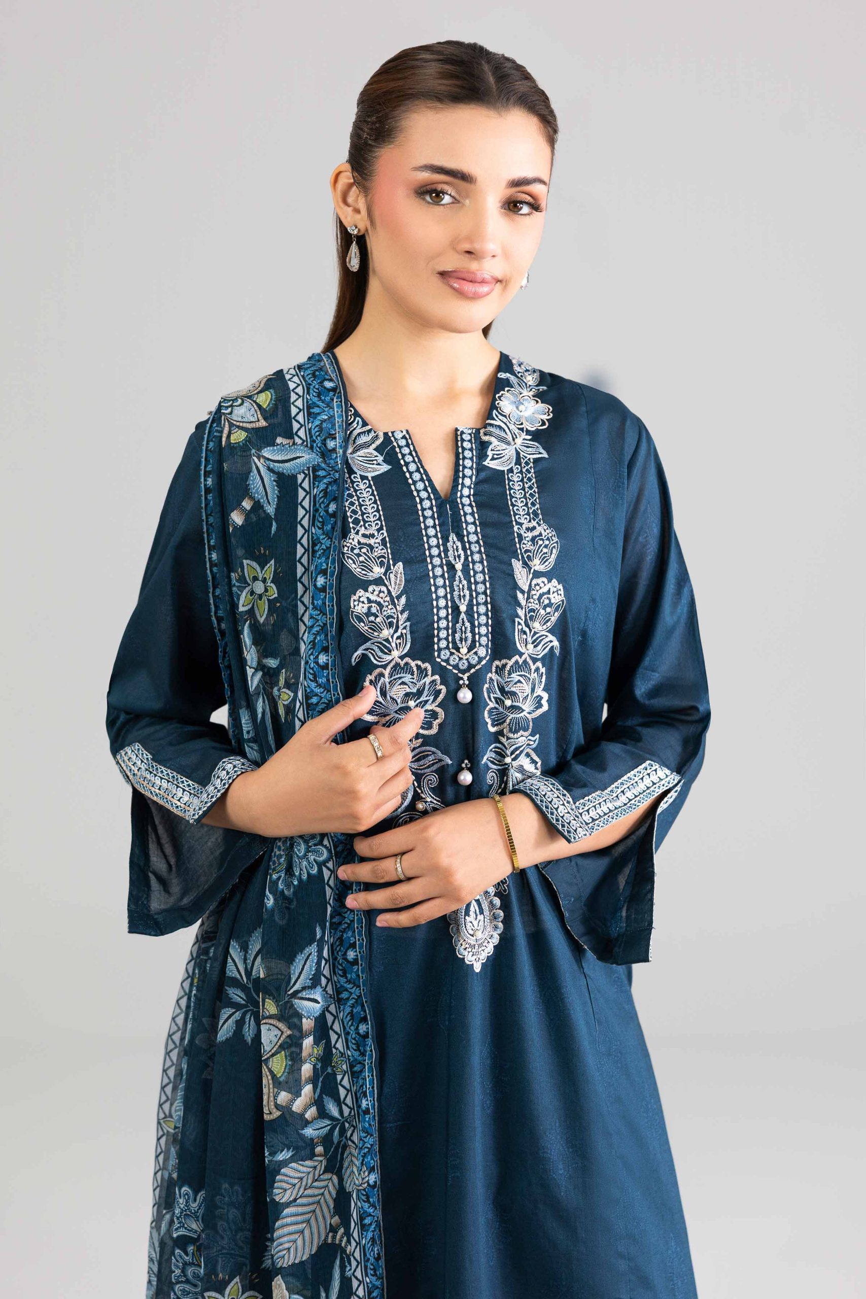 3 Piece - Printed Embroidered Suit - PE26-342 - Image 2