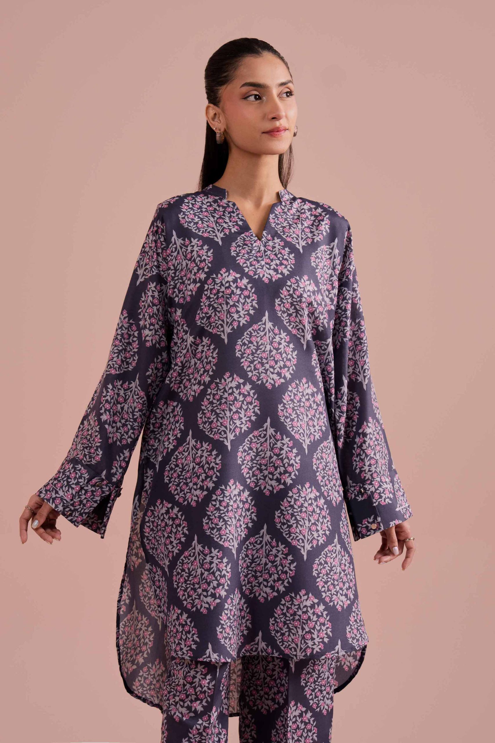 2 Piece - Printed Suit - PE26-343 - Image 2