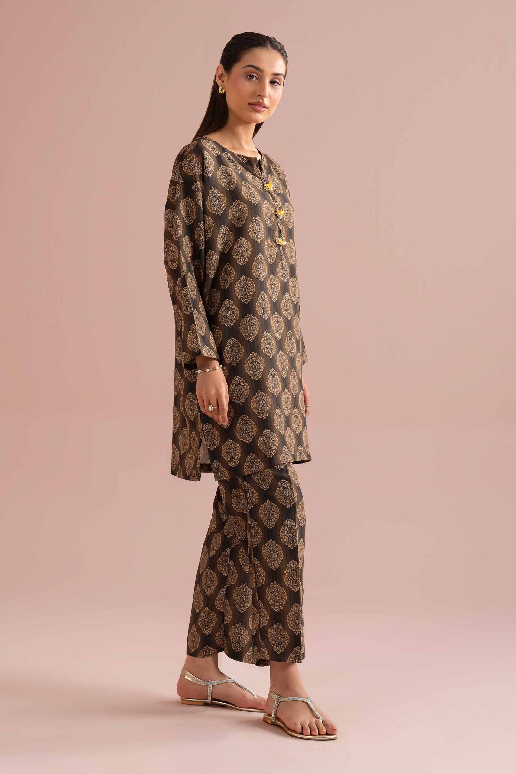 2 Piece - Printed Suit - PE26-344 - Image 4