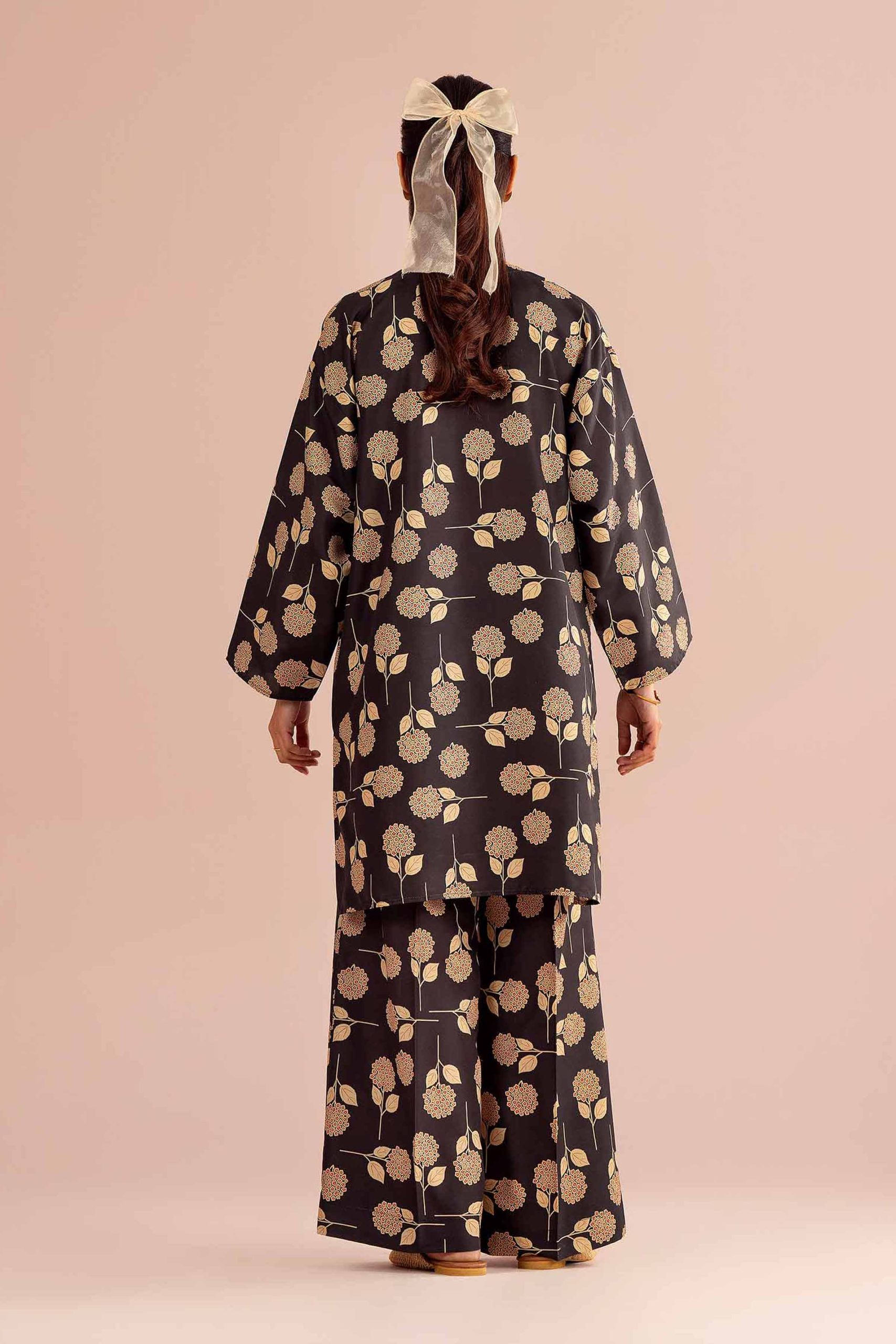 2 Piece - Printed Suit - PE26-413 - Image 3