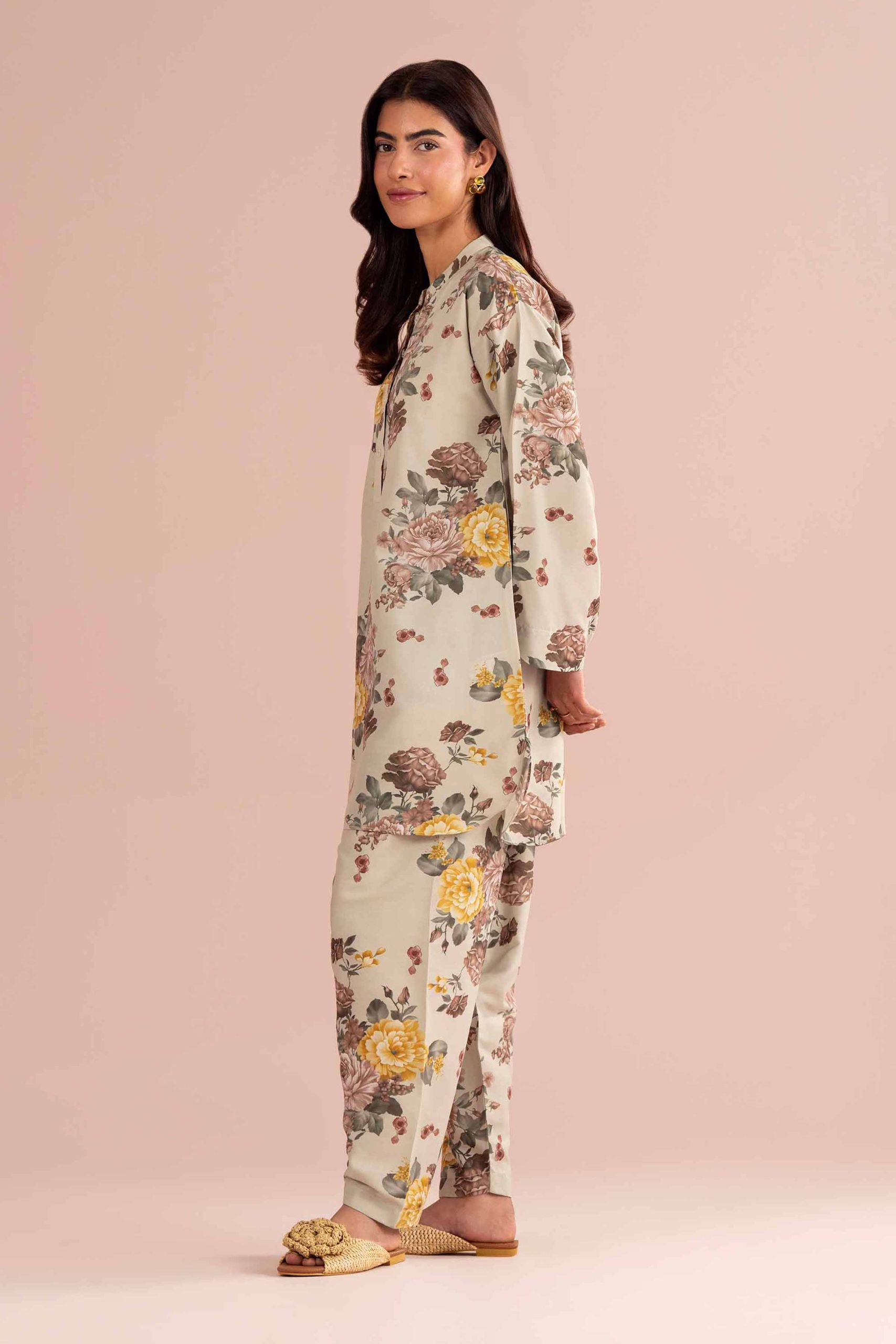 2 Piece - Printed Suit - PE26-419 - Image 4